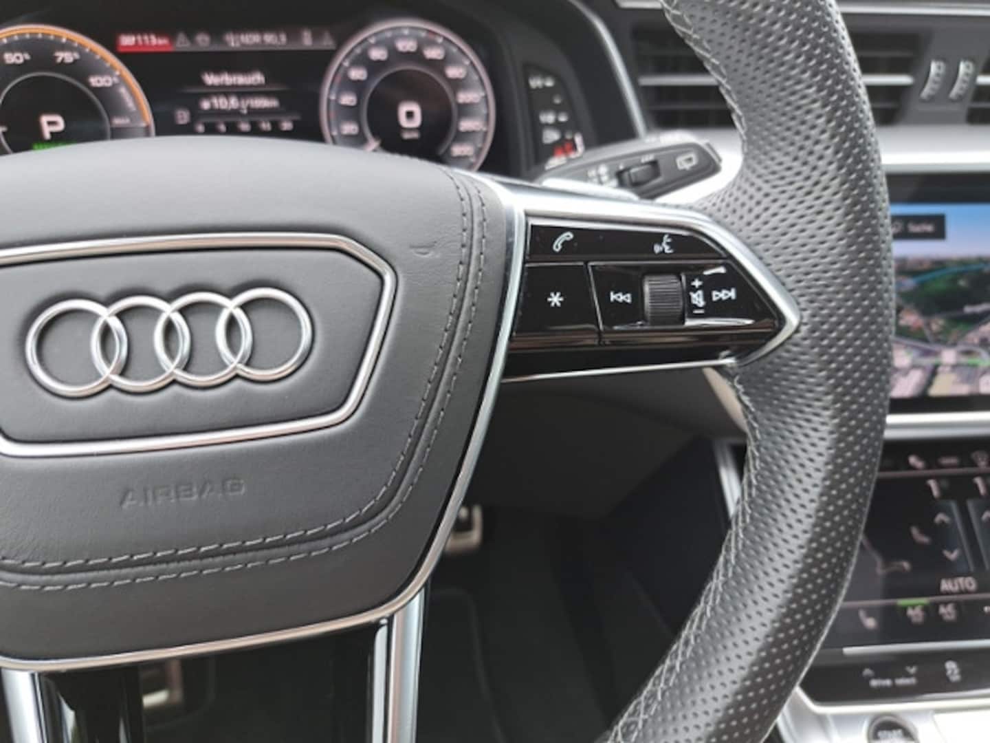 Bild über Audi A6 Avant TFSI e advanced 50 TFSI e quattro S tronic - für weitere Informationen kontaktieren Sie den Audi Partner