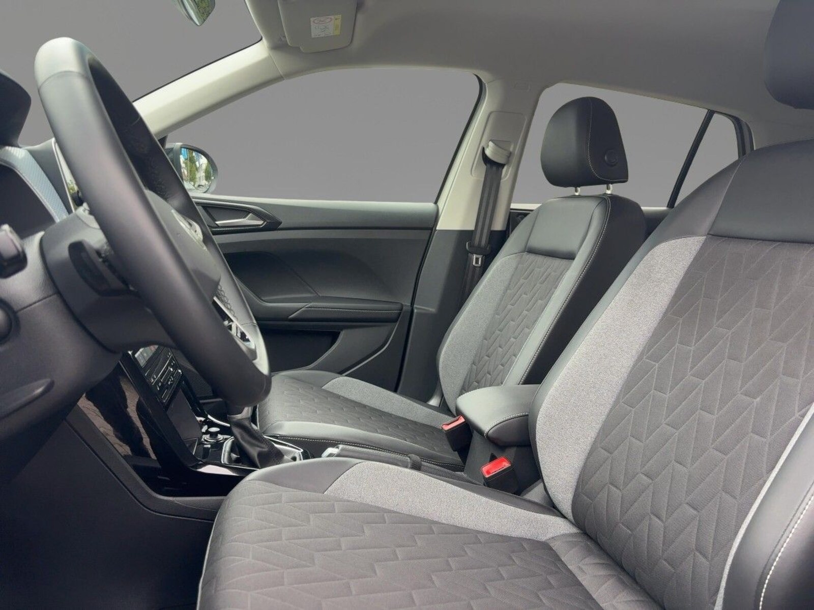 Volkswagen T-Cross – Bild 8