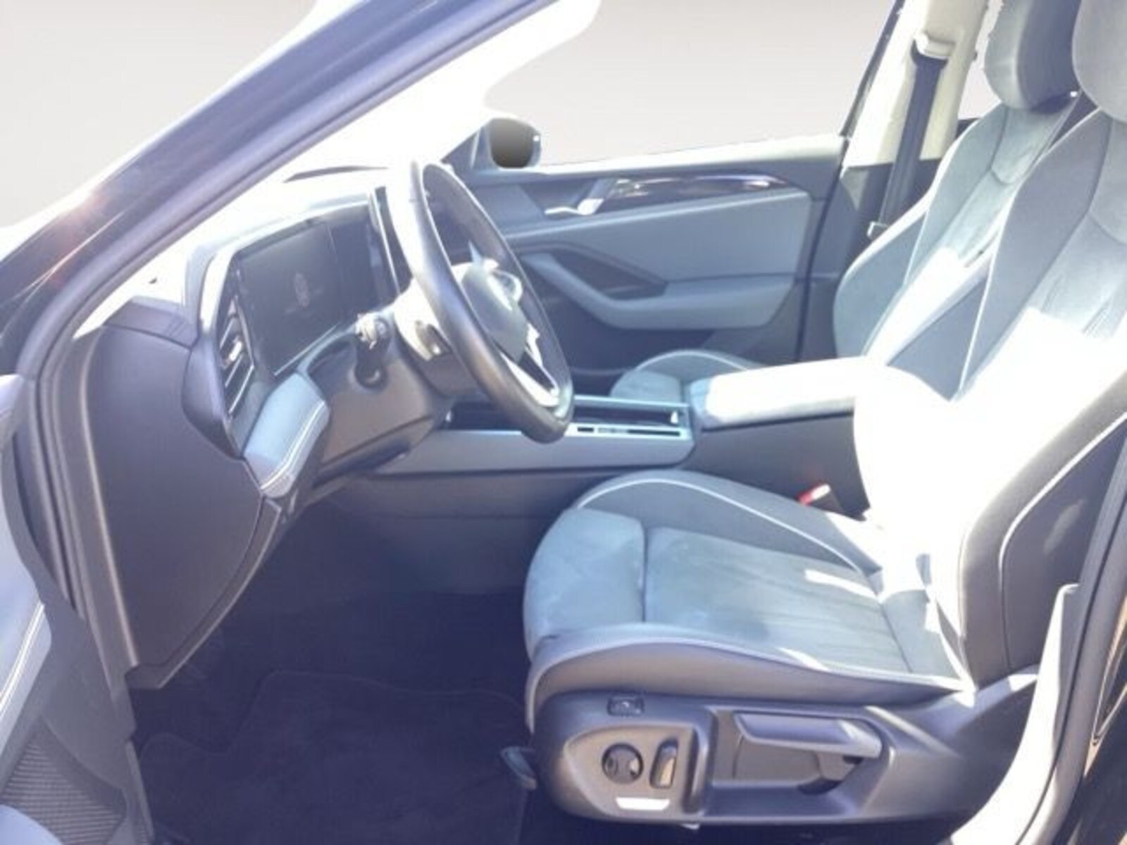 Volkswagen Passat – Bild 11