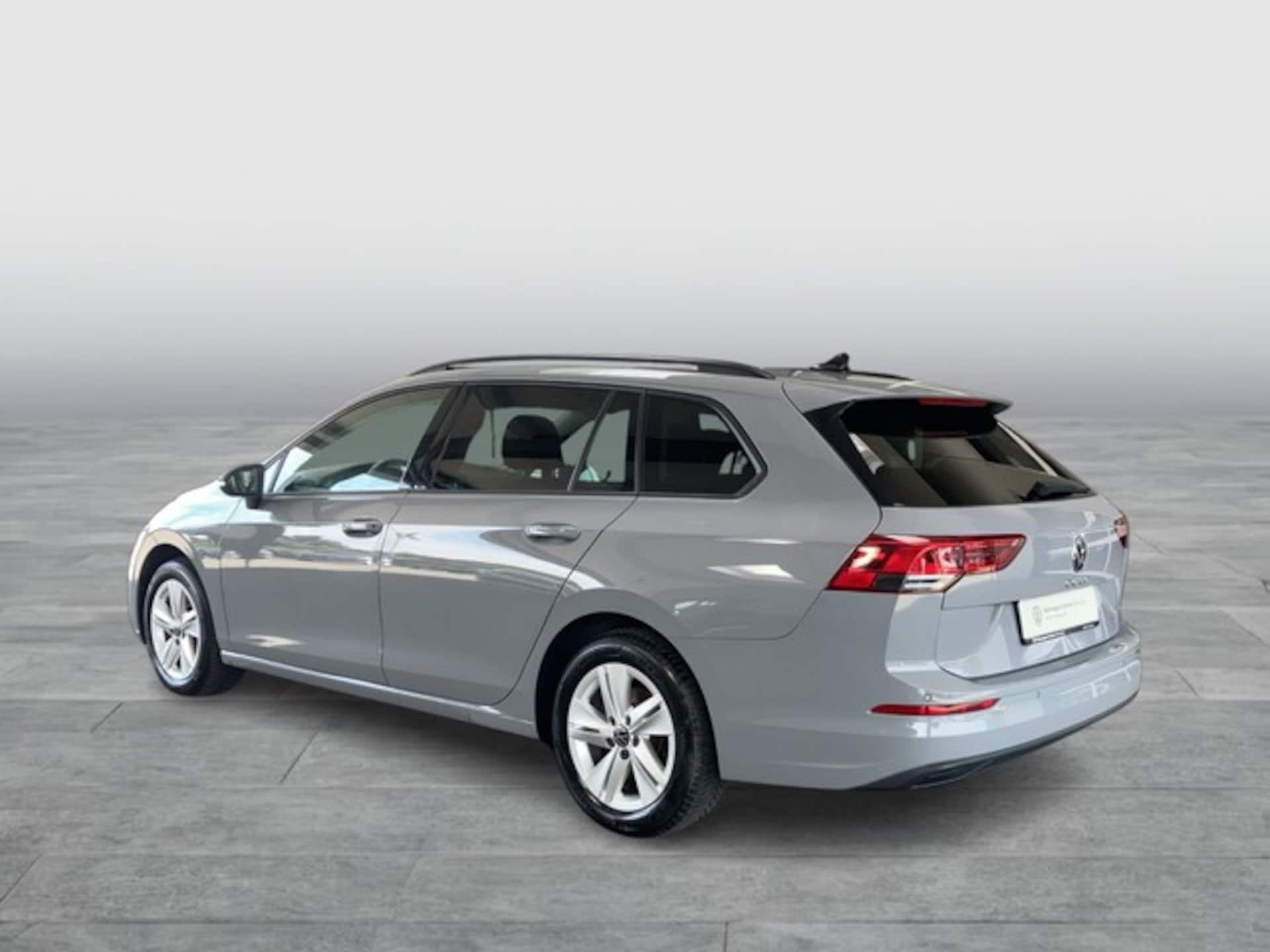 Volkswagen Golf Variant Life