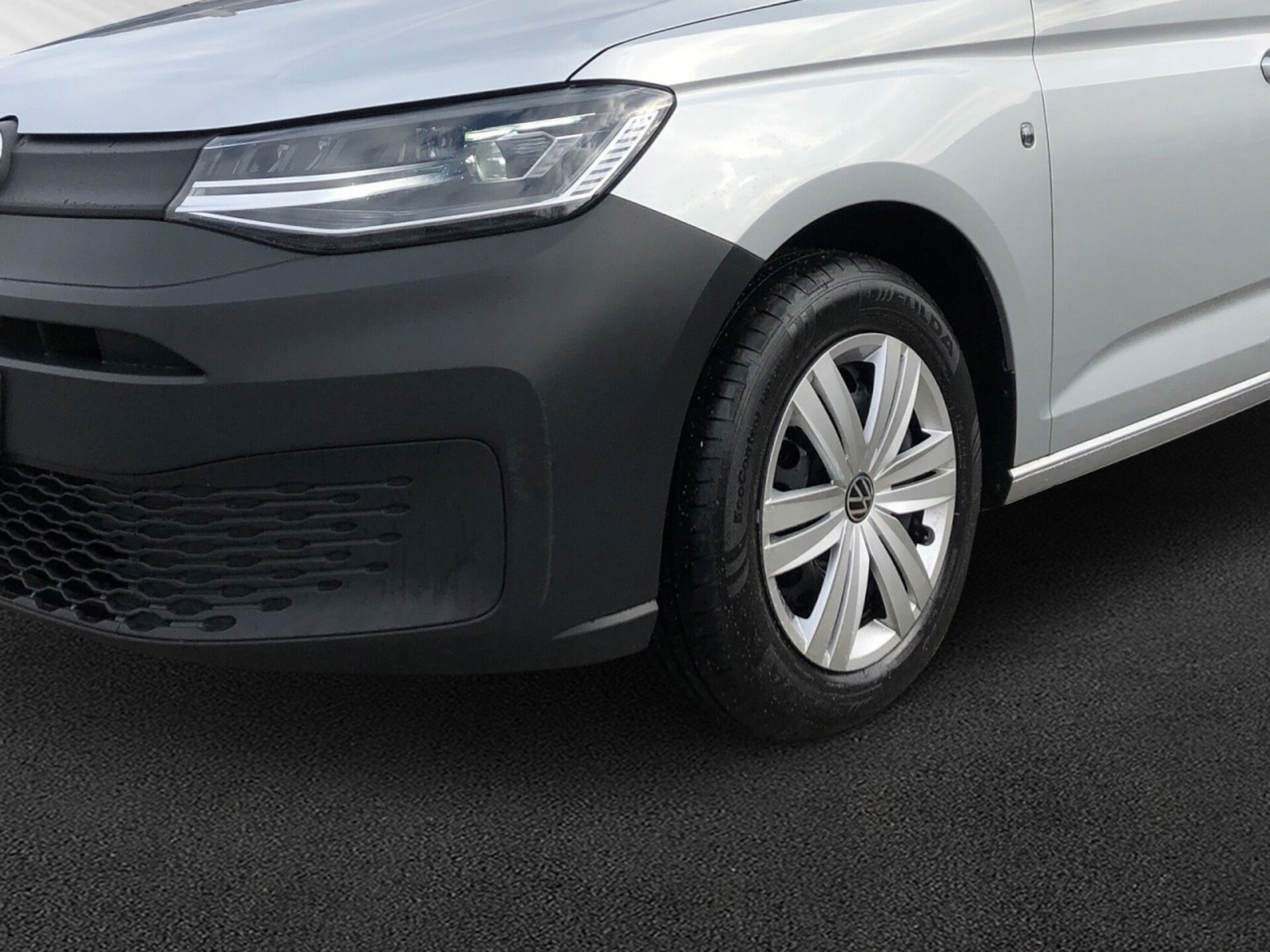 Volkswagen Caddy Maxi Basis-Modell