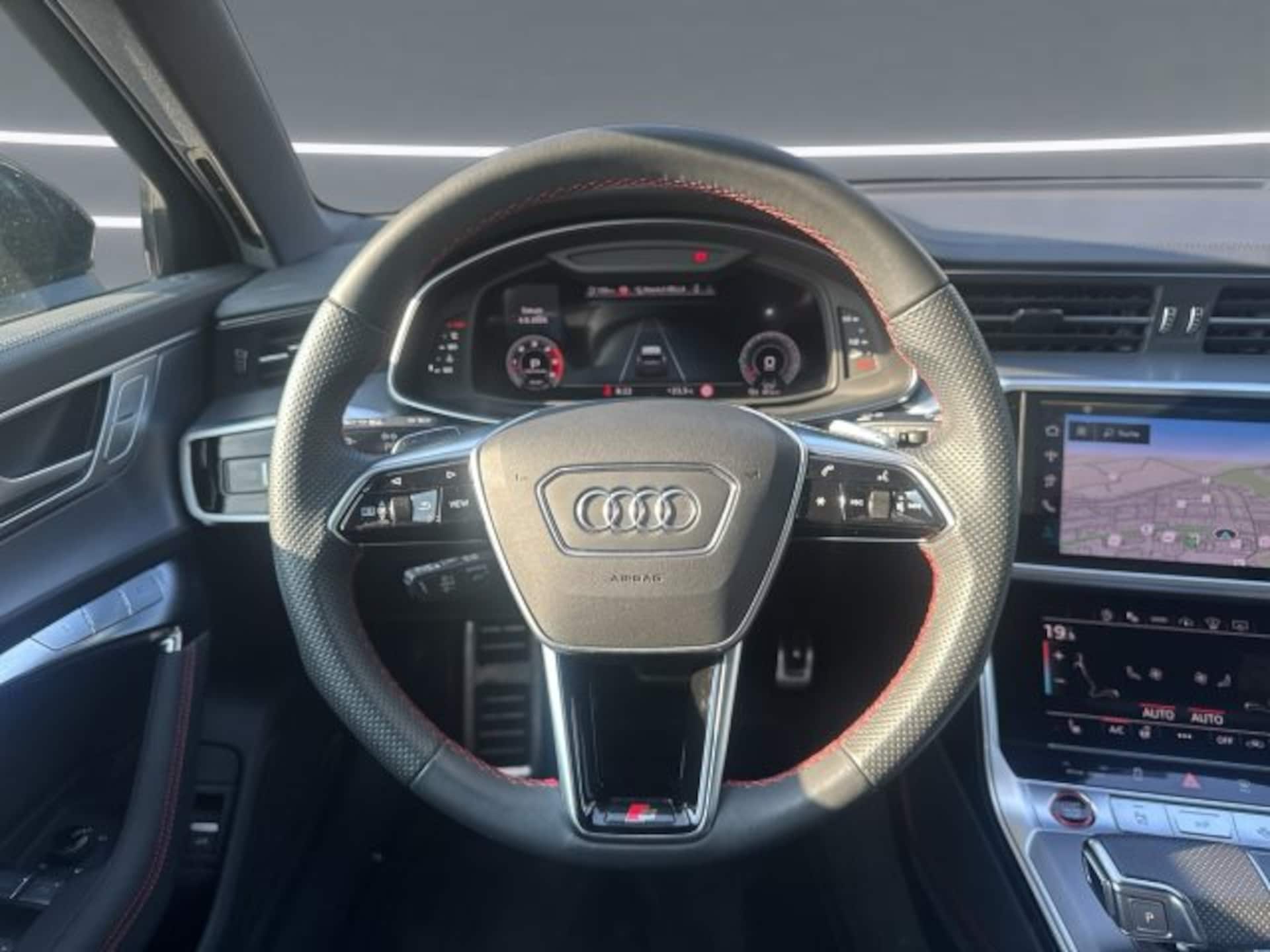Audi S6 Avant