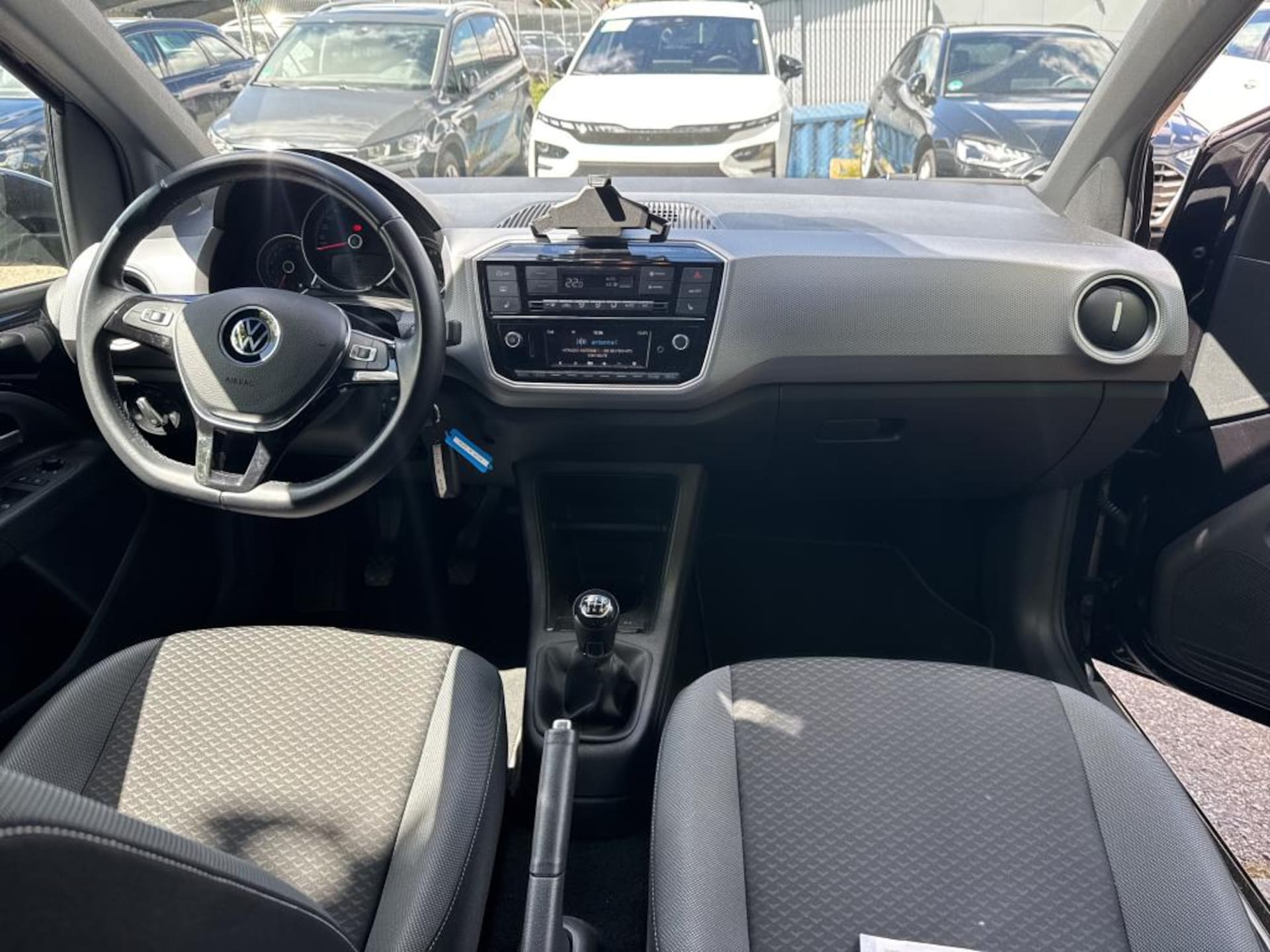 Volkswagen up! ACTIVE