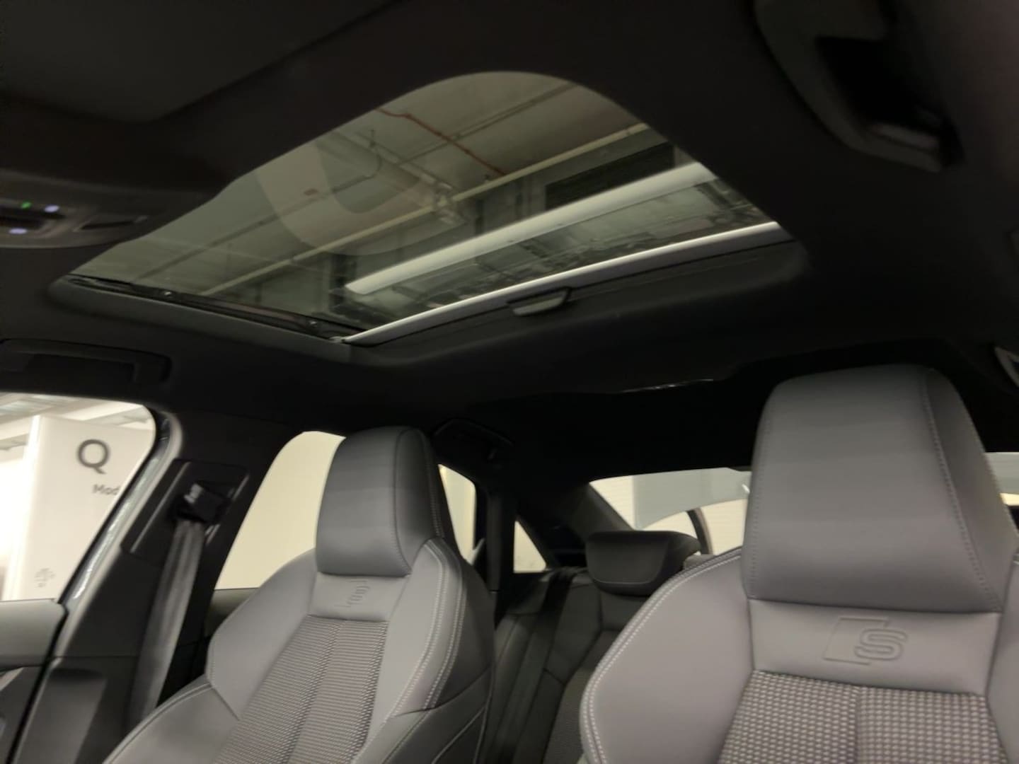 Bild über Audi A3 Limousine TFSI 110 kW S tronic - für weitere Informationen kontaktieren Sie den Audi Partner