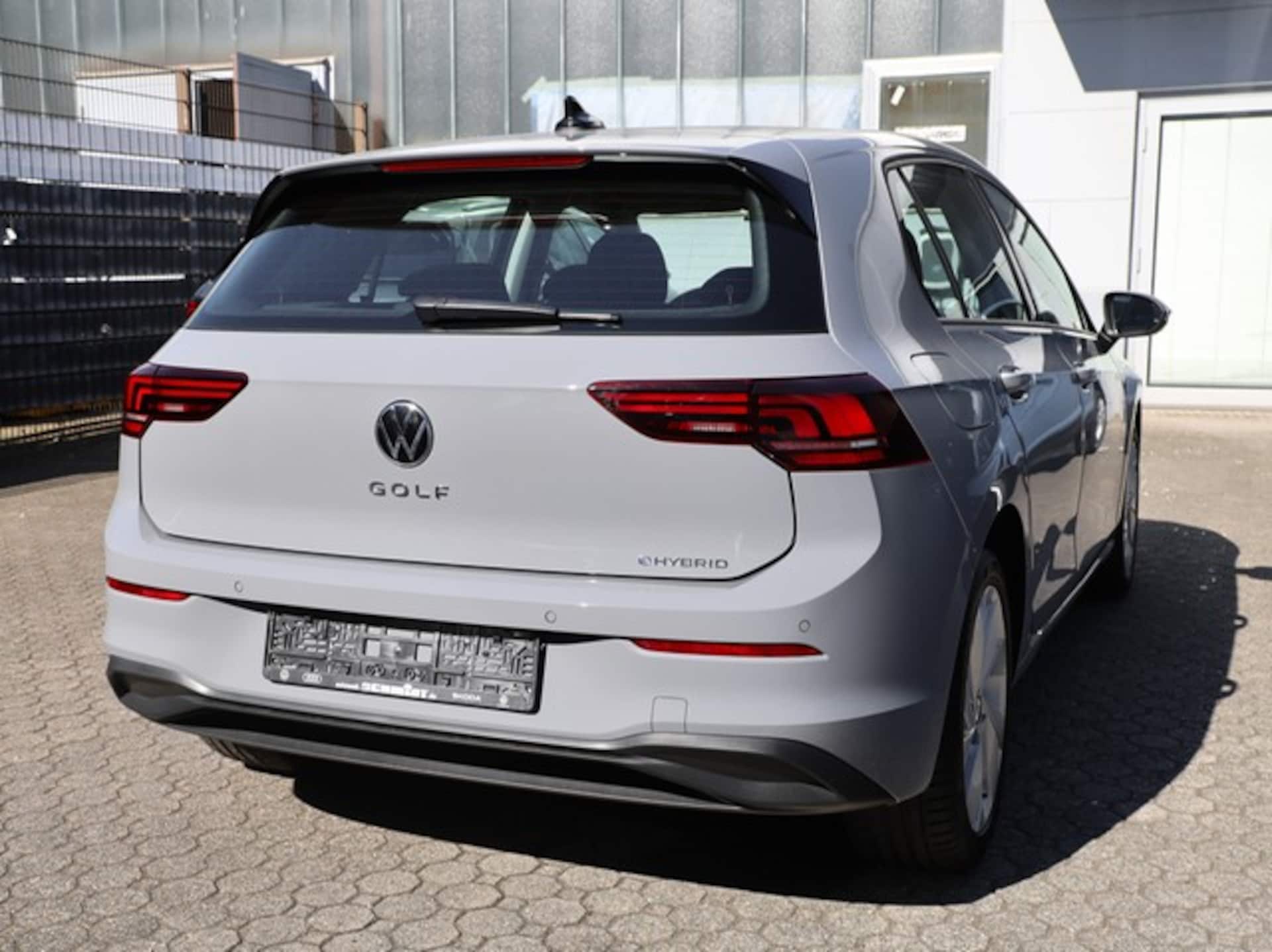Volkswagen Golf Life