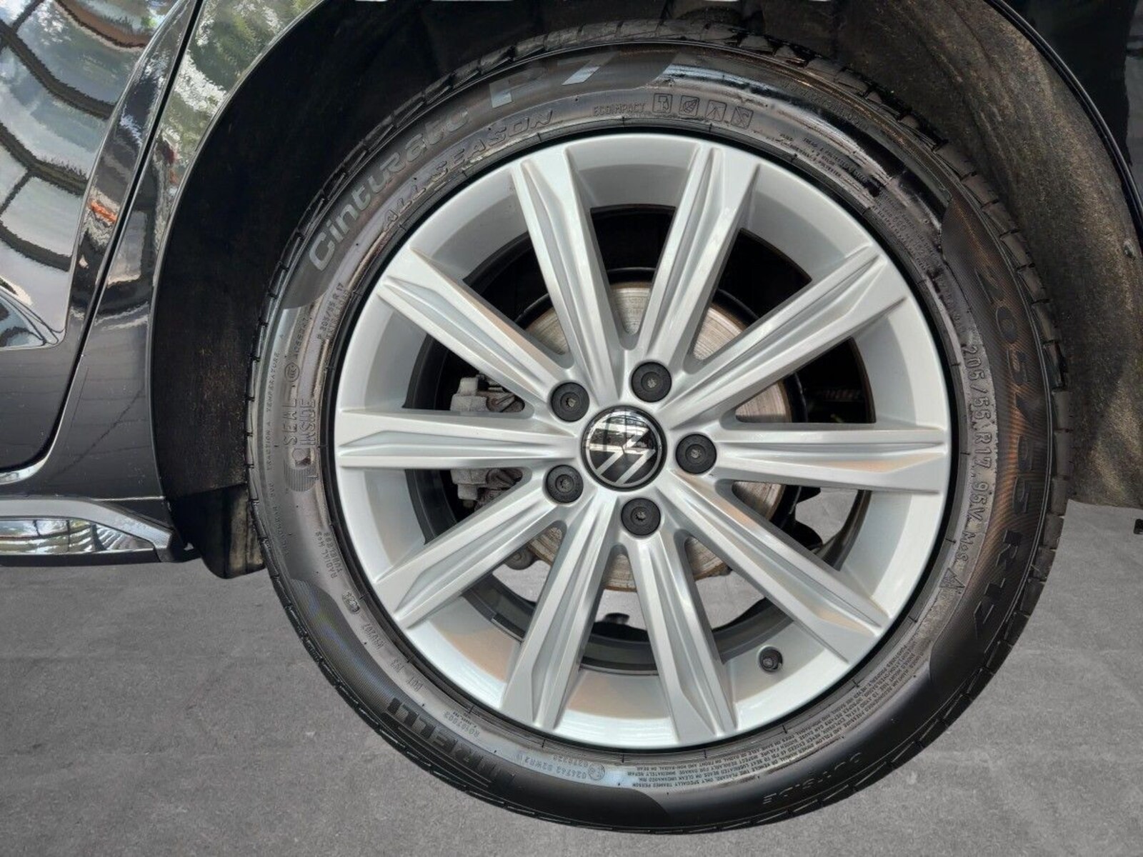 Volkswagen Touran – Bild 12