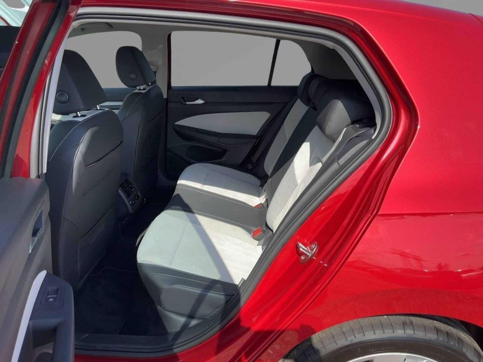 Volkswagen Golf Style