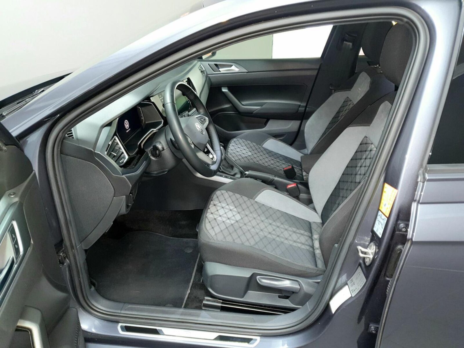 Volkswagen Polo – Bild 9