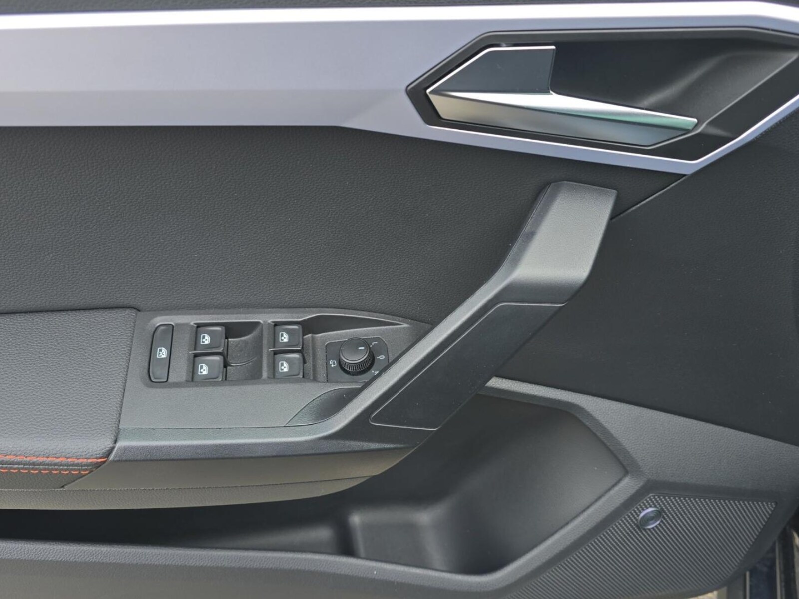 SEAT Arona – Bild 8