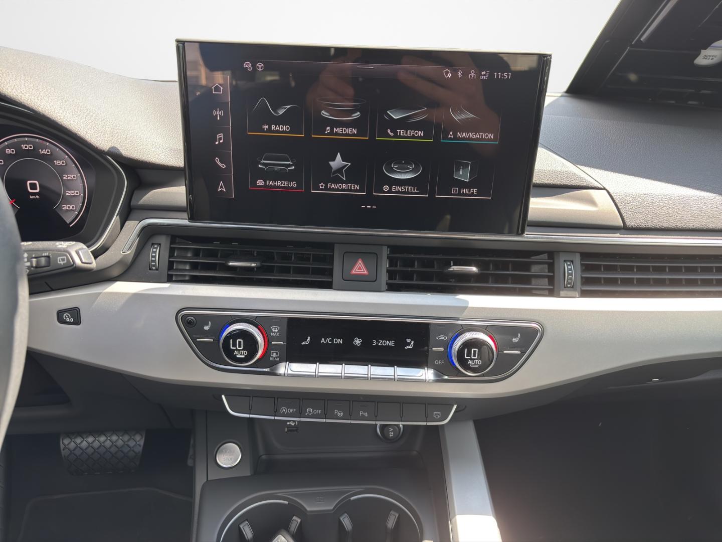Image about Audi A4 Avant S line 35 TDI S tronic