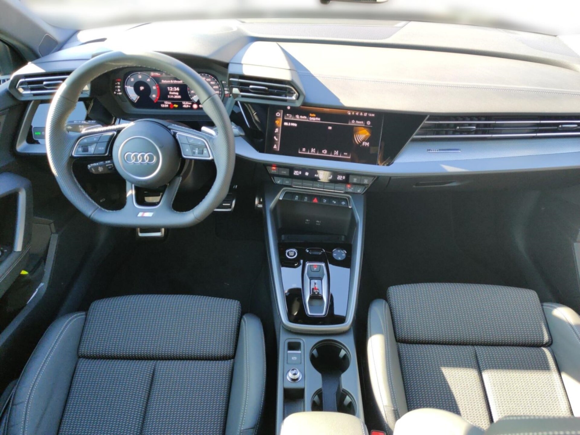 Audi A3 Sportback S line