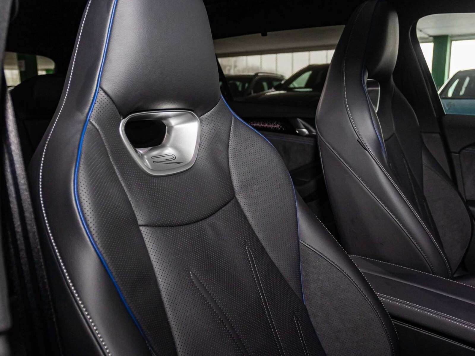 Volkswagen Passat – Bild 20