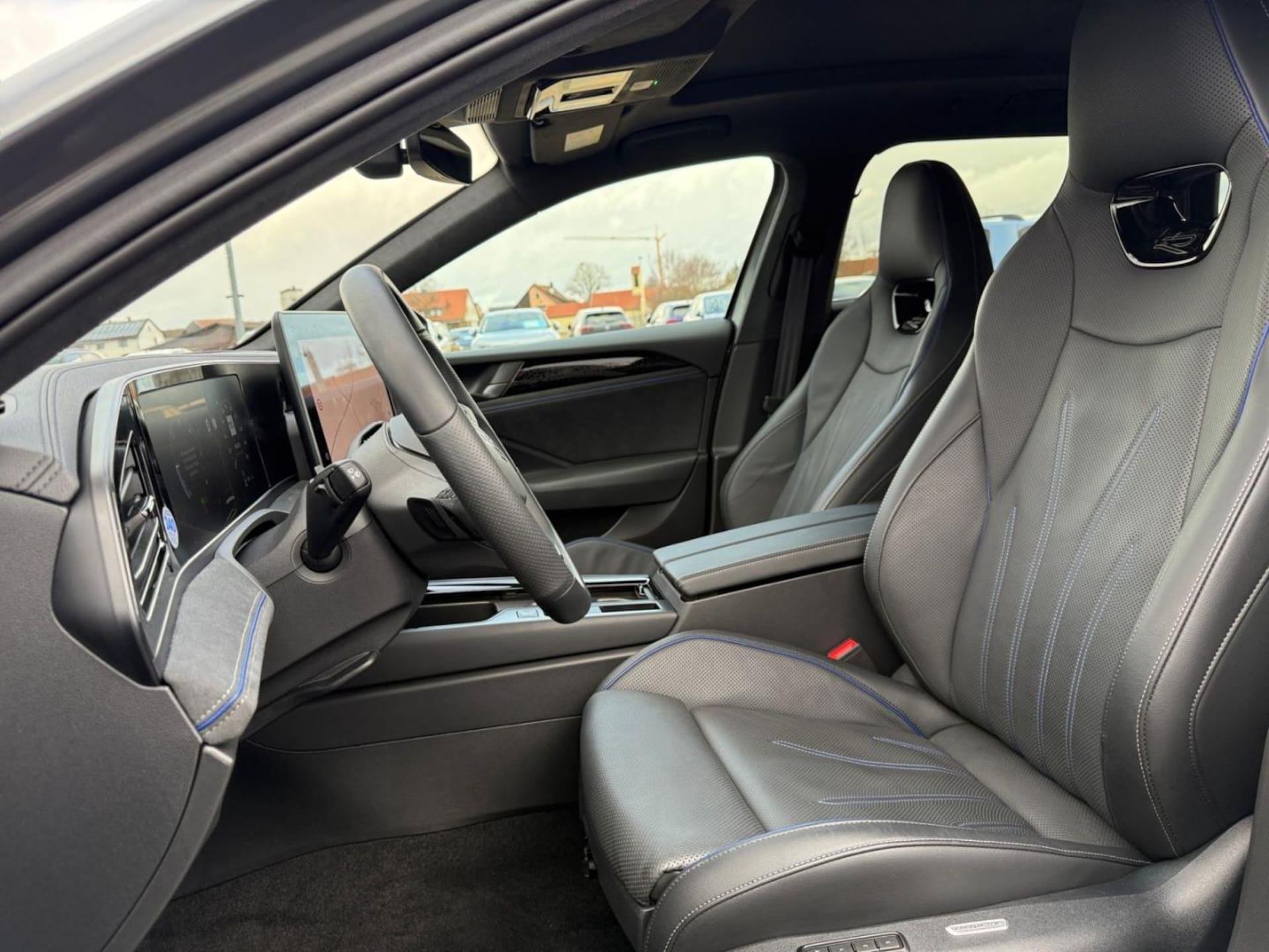 Volkswagen Passat R-Line