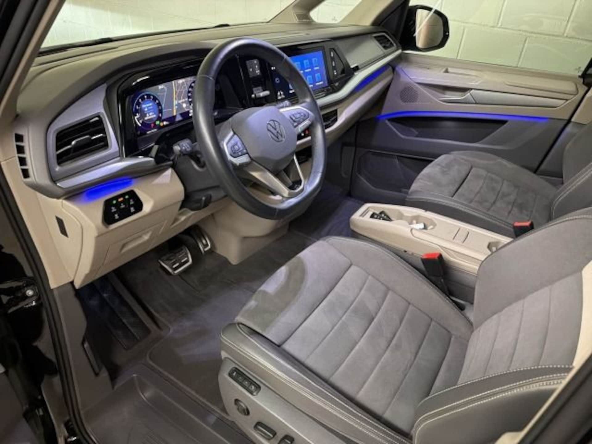 Volkswagen Multivan Style