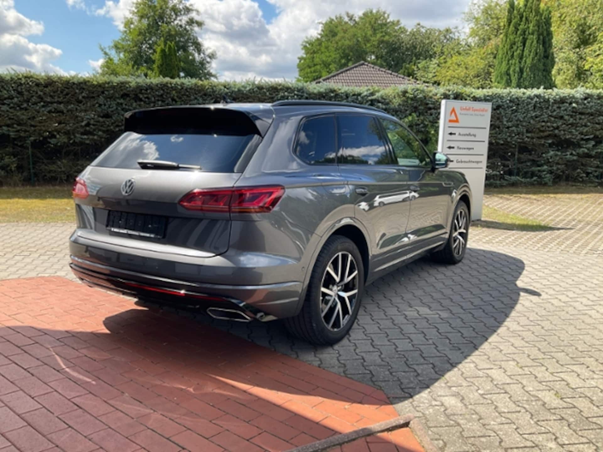Volkswagen Touareg Basis-Modell