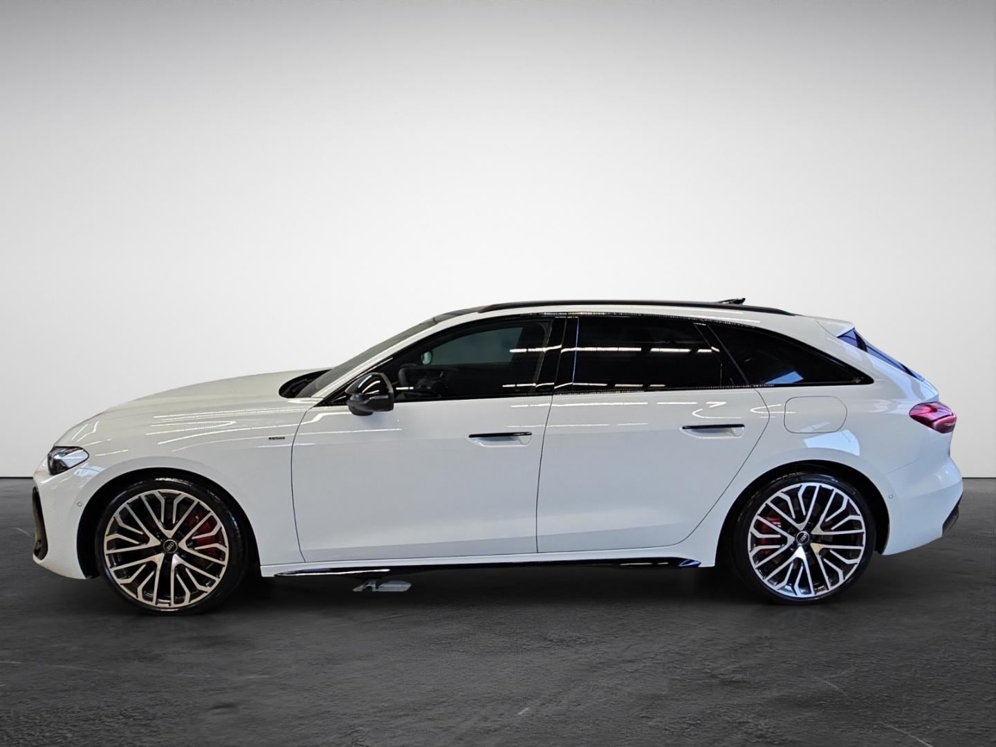 Bild über Audi A5 Avant e-hybrid e-hybrid quattro 270 kW S tronic - für weitere Informationen kontaktieren Sie den Audi Partner