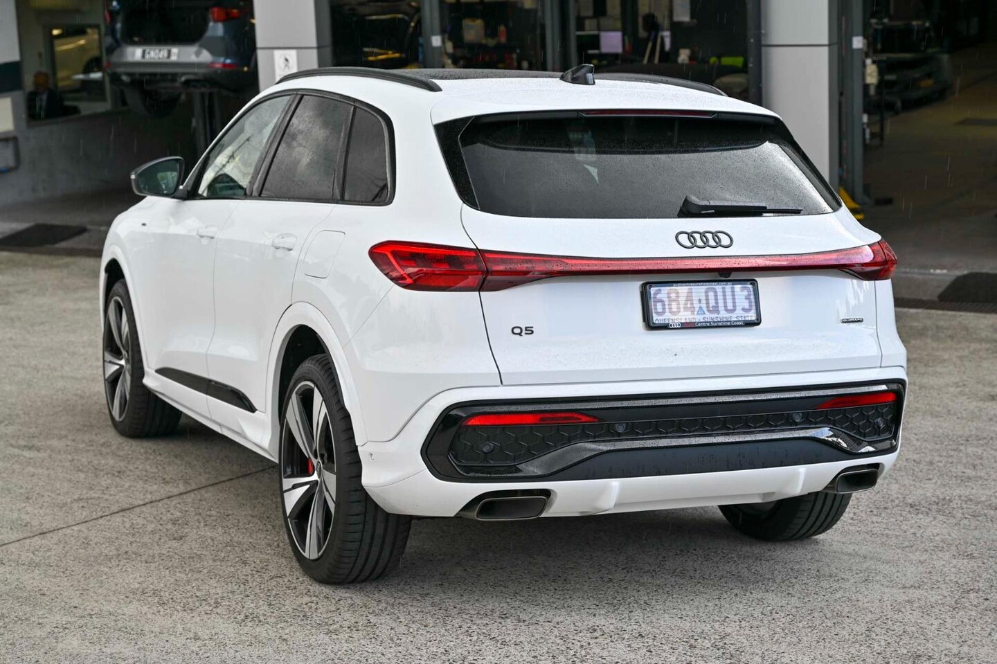 Image about Audi Q5 SUV e-hybrid quattro S tronic