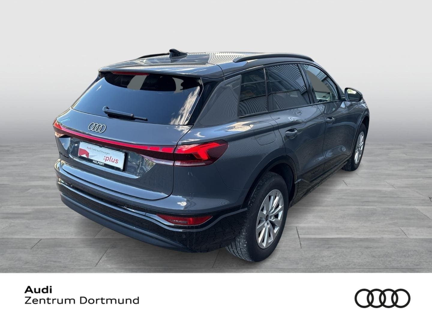 Bild über Audi Q6 SUV e-tron e-tron performance 225 kW - für weitere Informationen kontaktieren Sie den Audi Partner