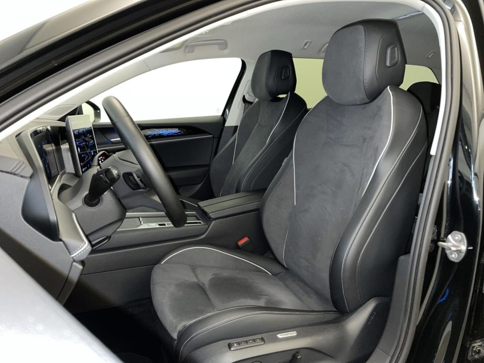 Volkswagen Passat – Bild 8