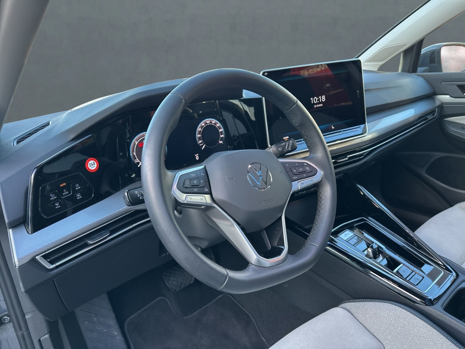 Volkswagen Golf Variant – Bild 9