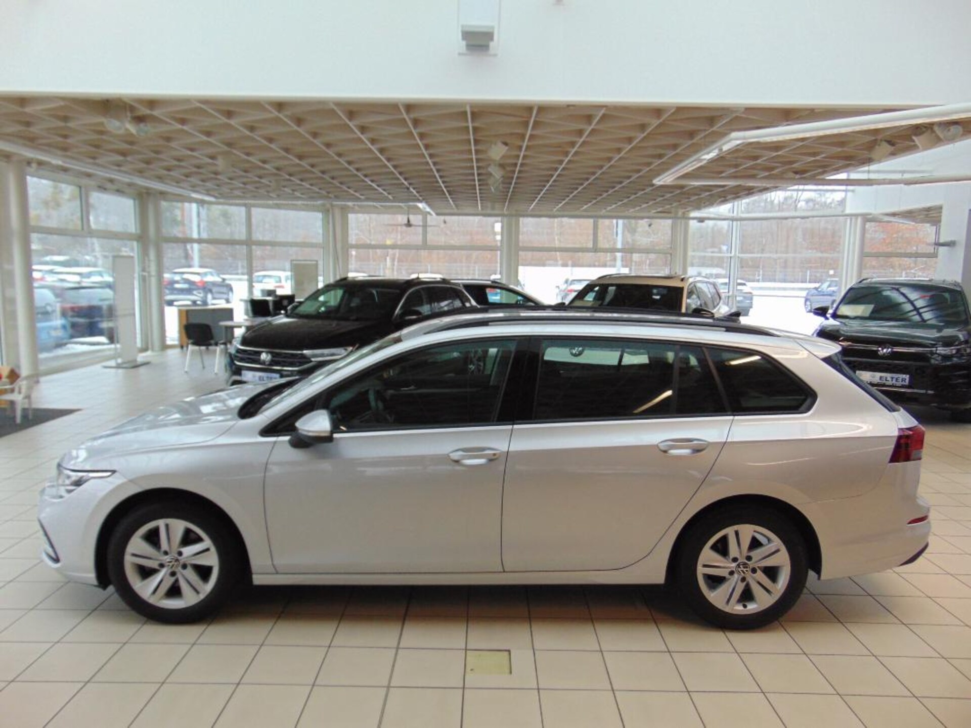Volkswagen Golf Variant Life