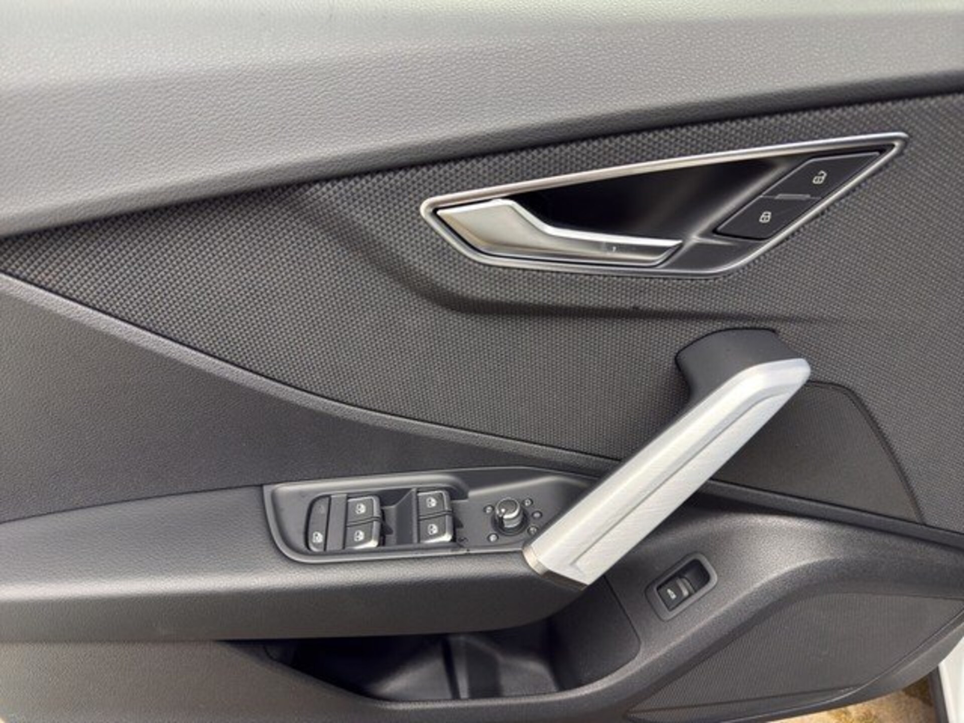 Audi Q2 S line
