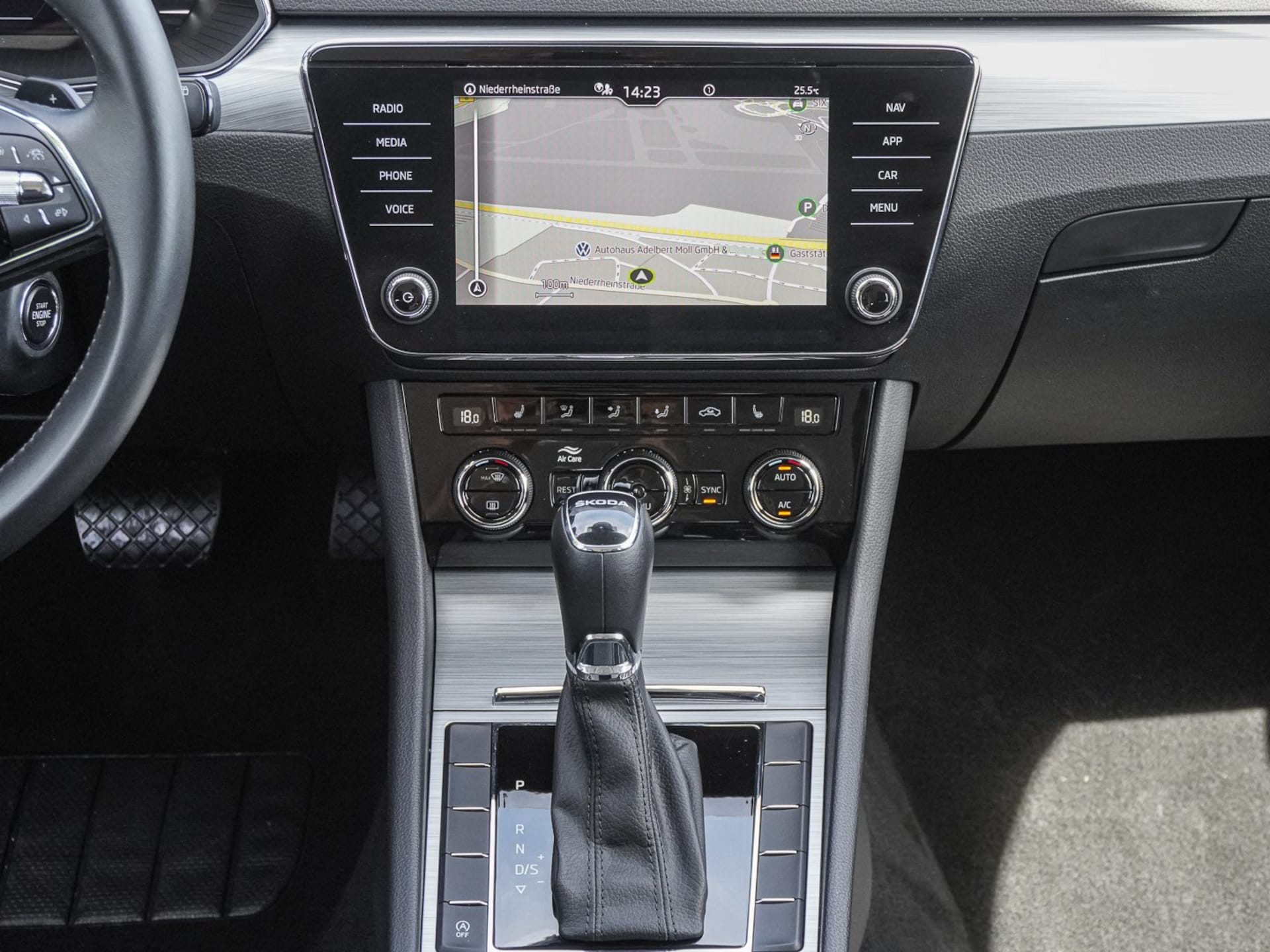 Skoda Superb Combi Ambition