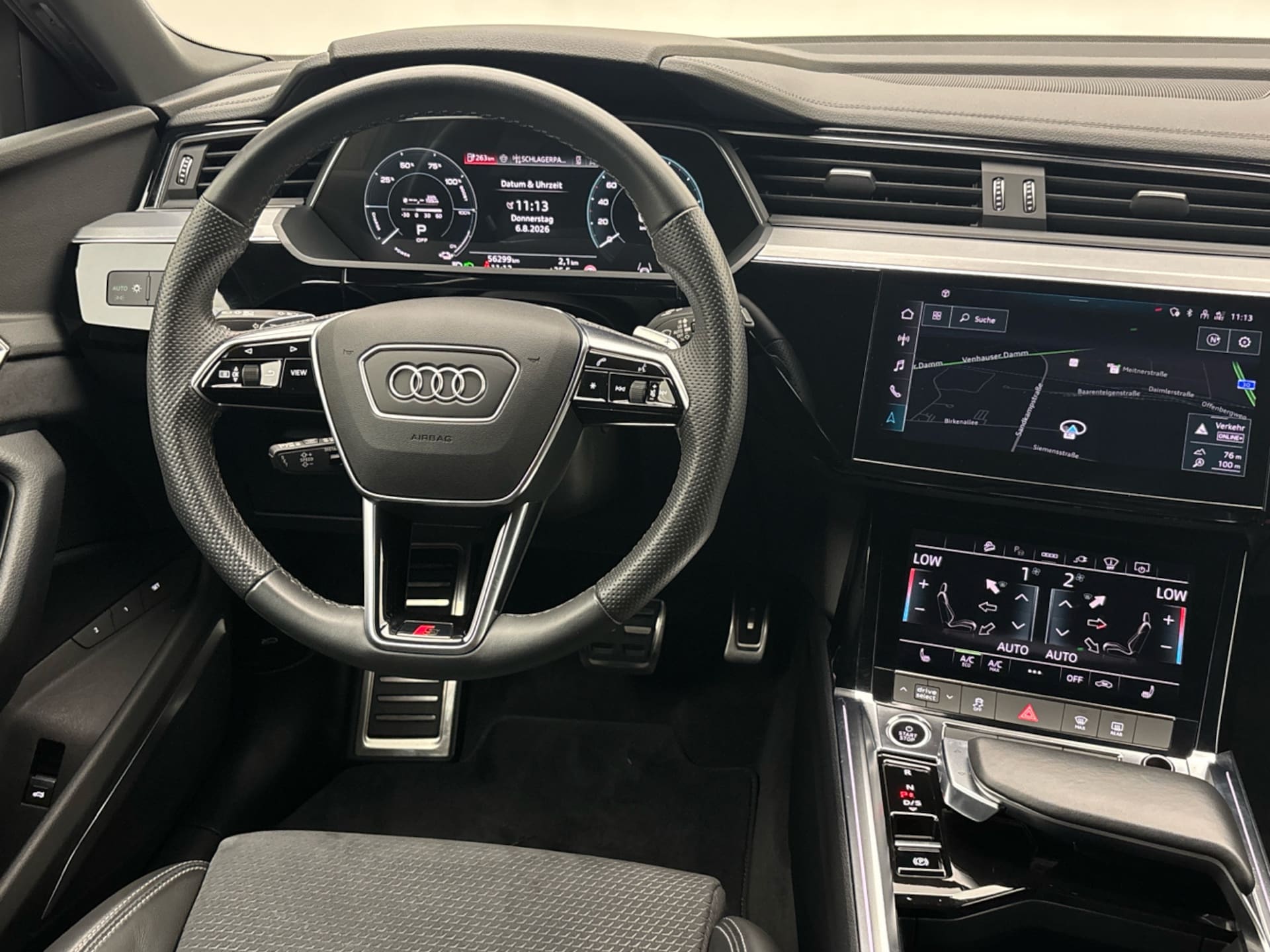 Audi Q8 e-tron S line