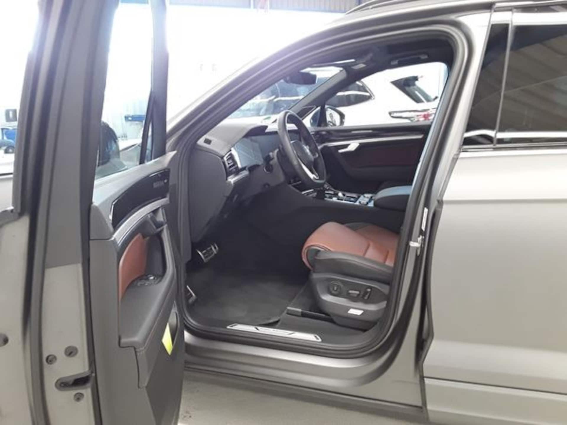 Volkswagen Touareg R-Line