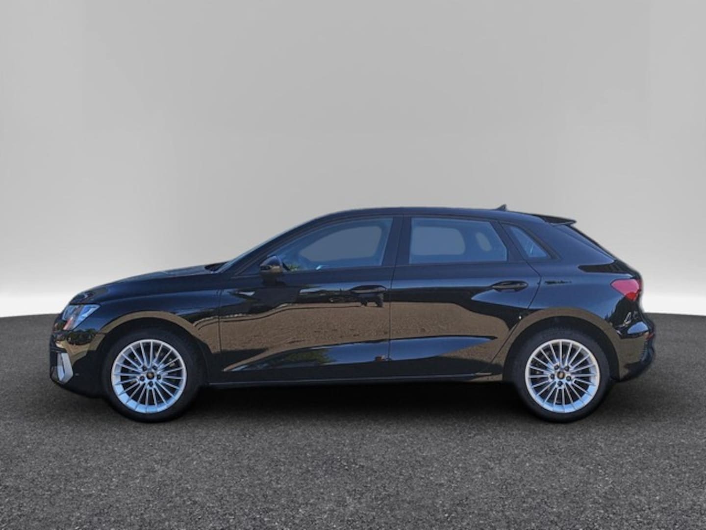 Bild über Audi A3 Sportback advanced 30 TFSI Schaltgetriebe - für weitere Informationen kontaktieren Sie den Audi Partner