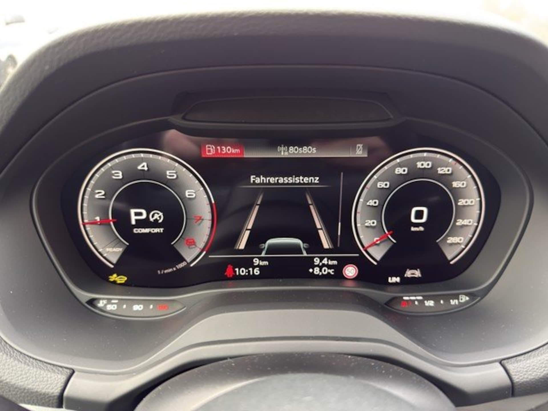 Audi Q2 S line