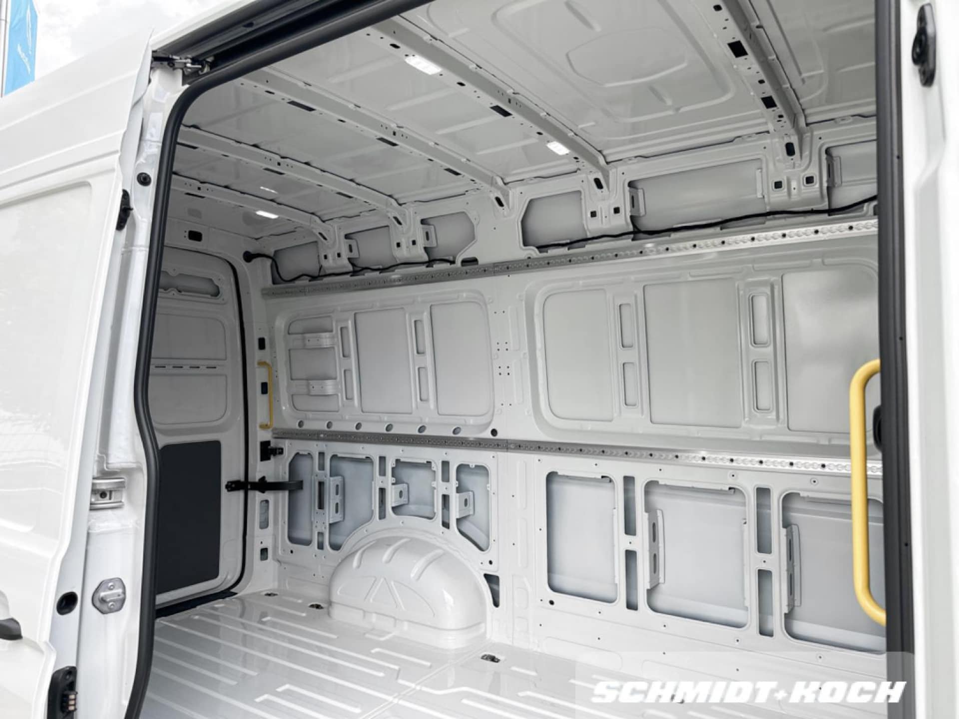 Volkswagen Crafter Kasten mittlerer Radstand