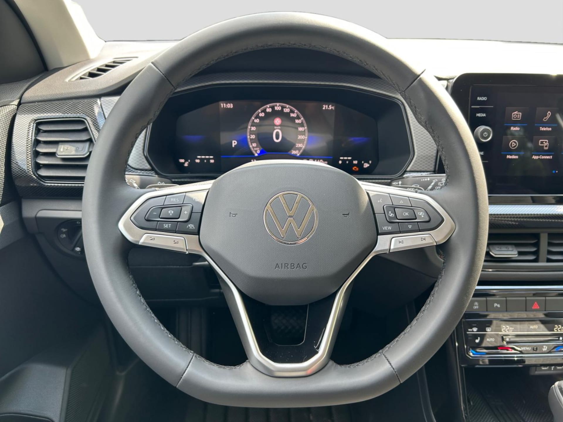 Volkswagen T-Cross Life