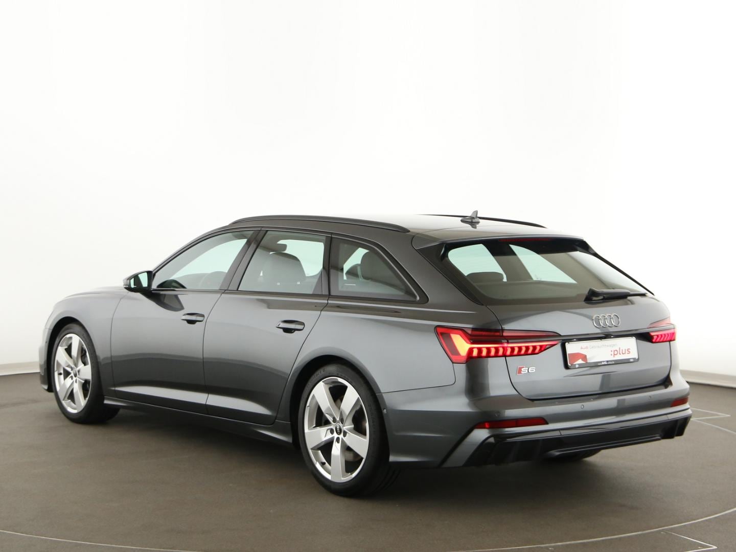 Bild über Audi S6 Avant TDI quattro tiptronic - für weitere Informationen kontaktieren Sie den Audi Partner