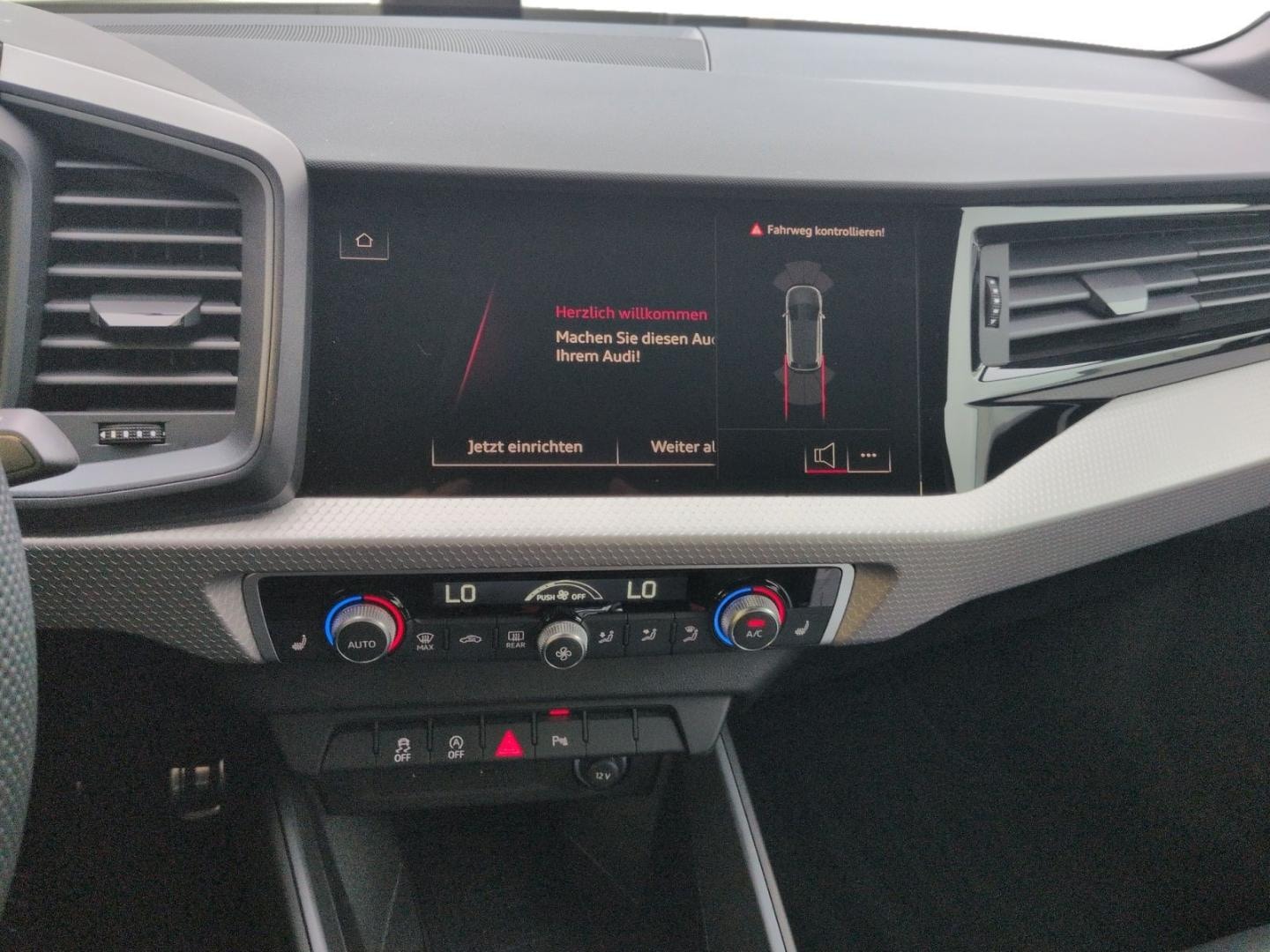 Bild über Audi A1 Sportback advanced 30 TFSI S tronic - für weitere Informationen kontaktieren Sie den Audi Partner