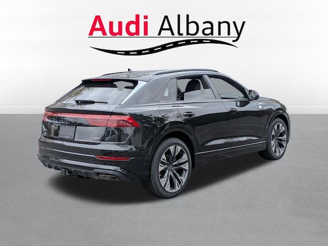 2026 Audi Q8