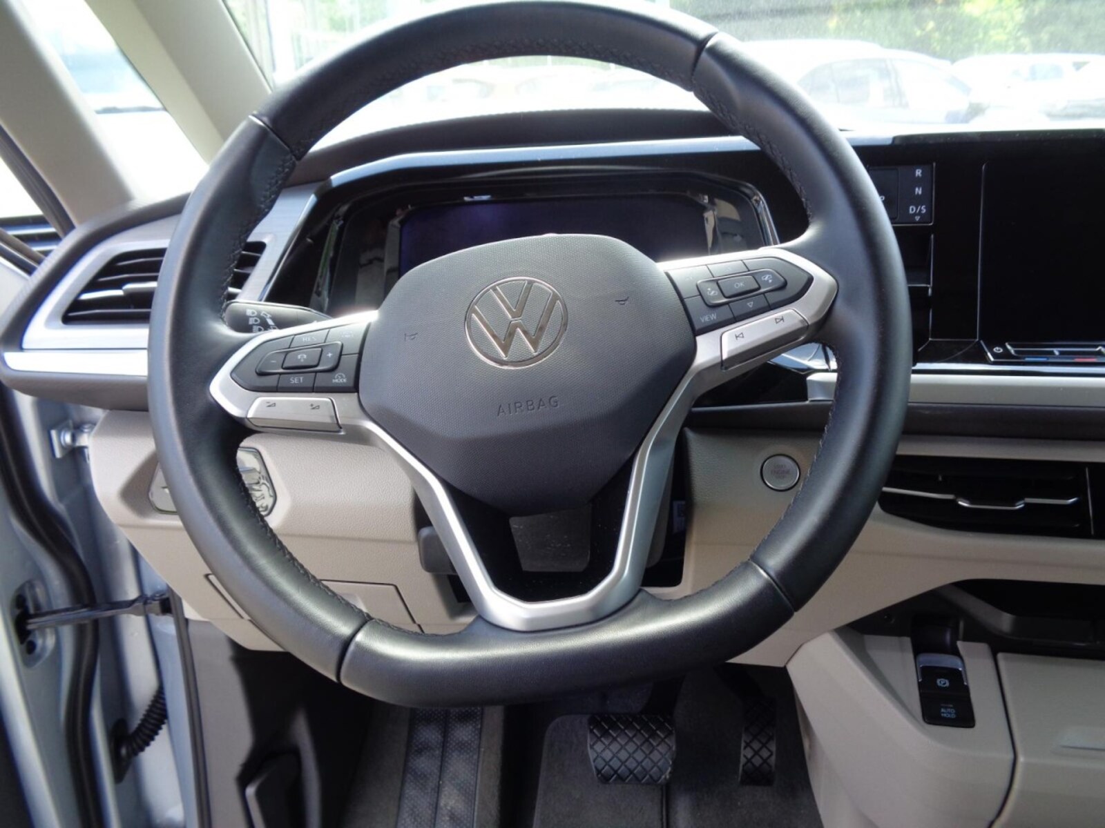 Volkswagen Multivan Langversion – Bild 11