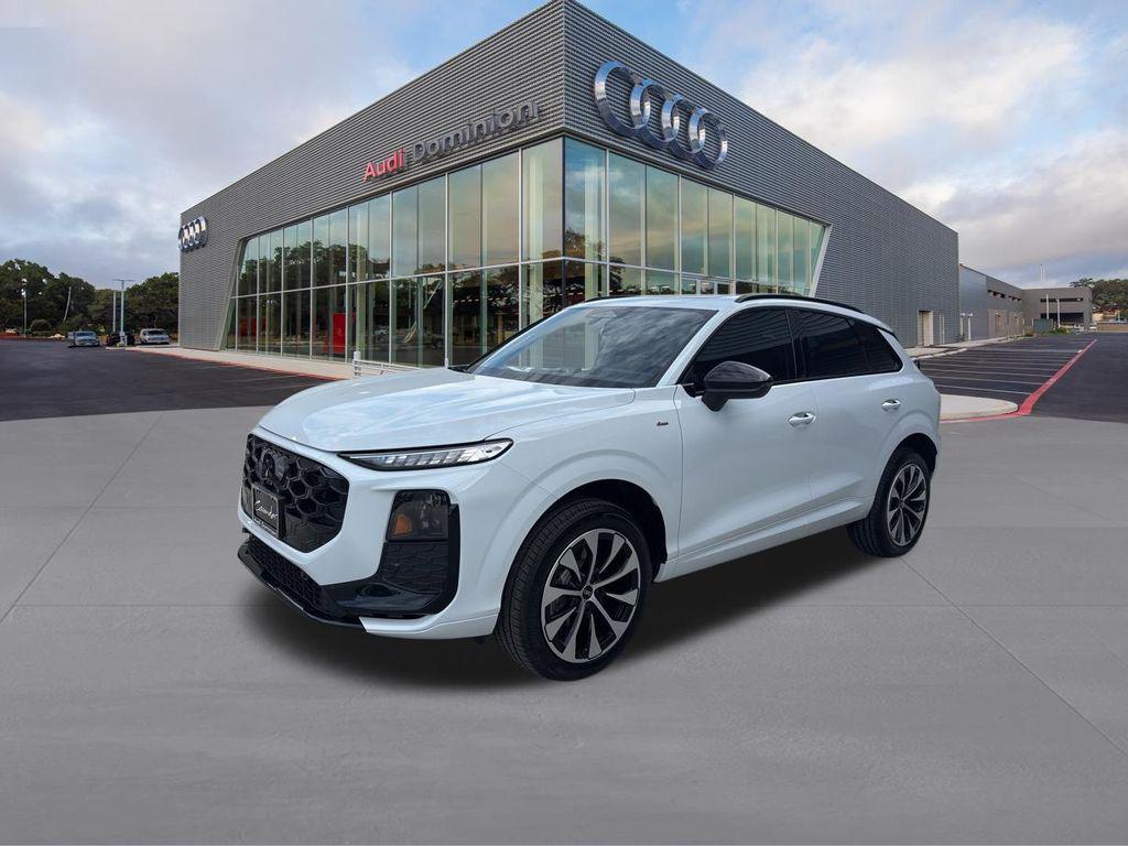 2026 Audi Q3 S line quattro's photo