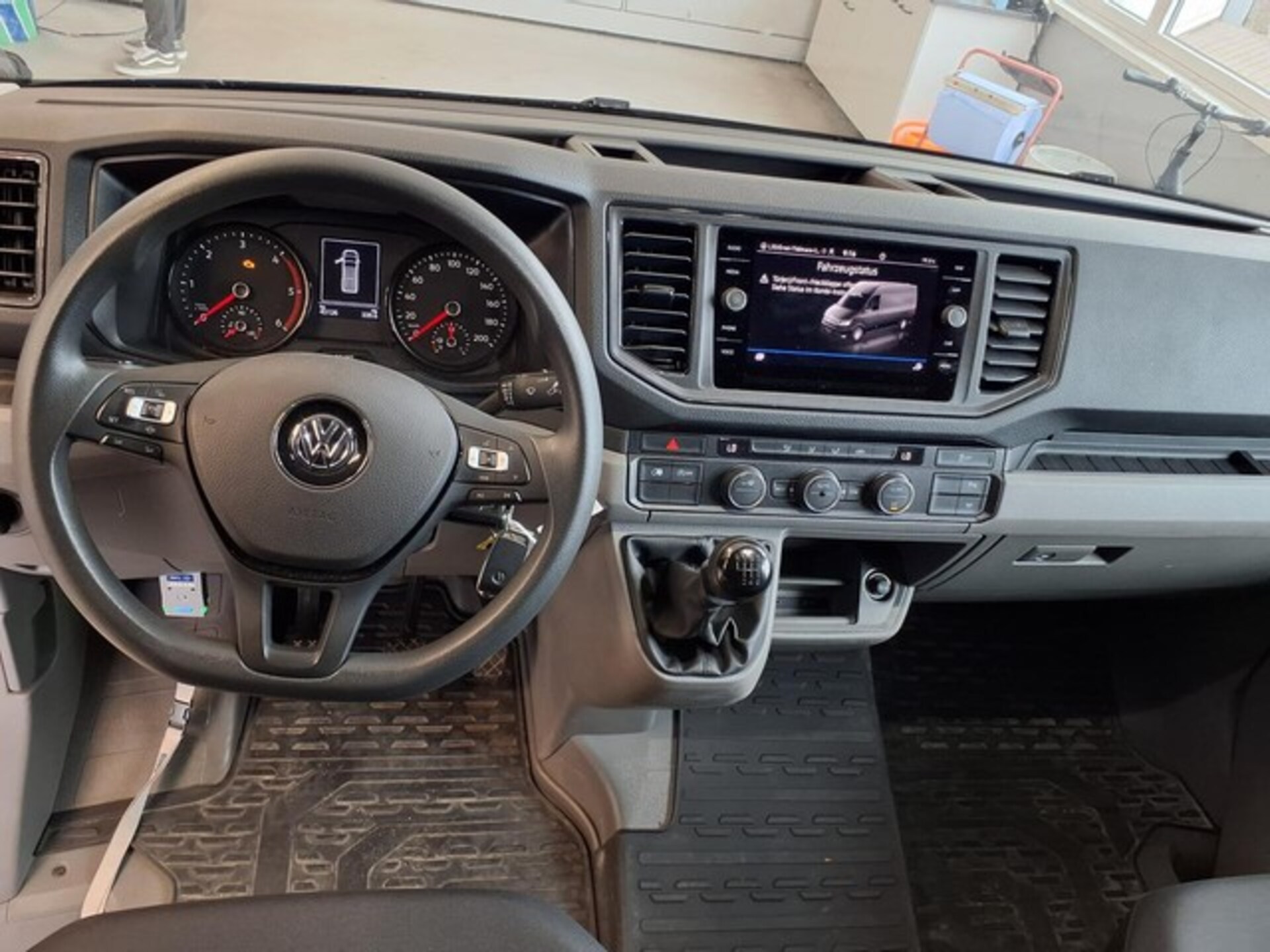 Volkswagen Crafter Kasten mittlerer Radstand