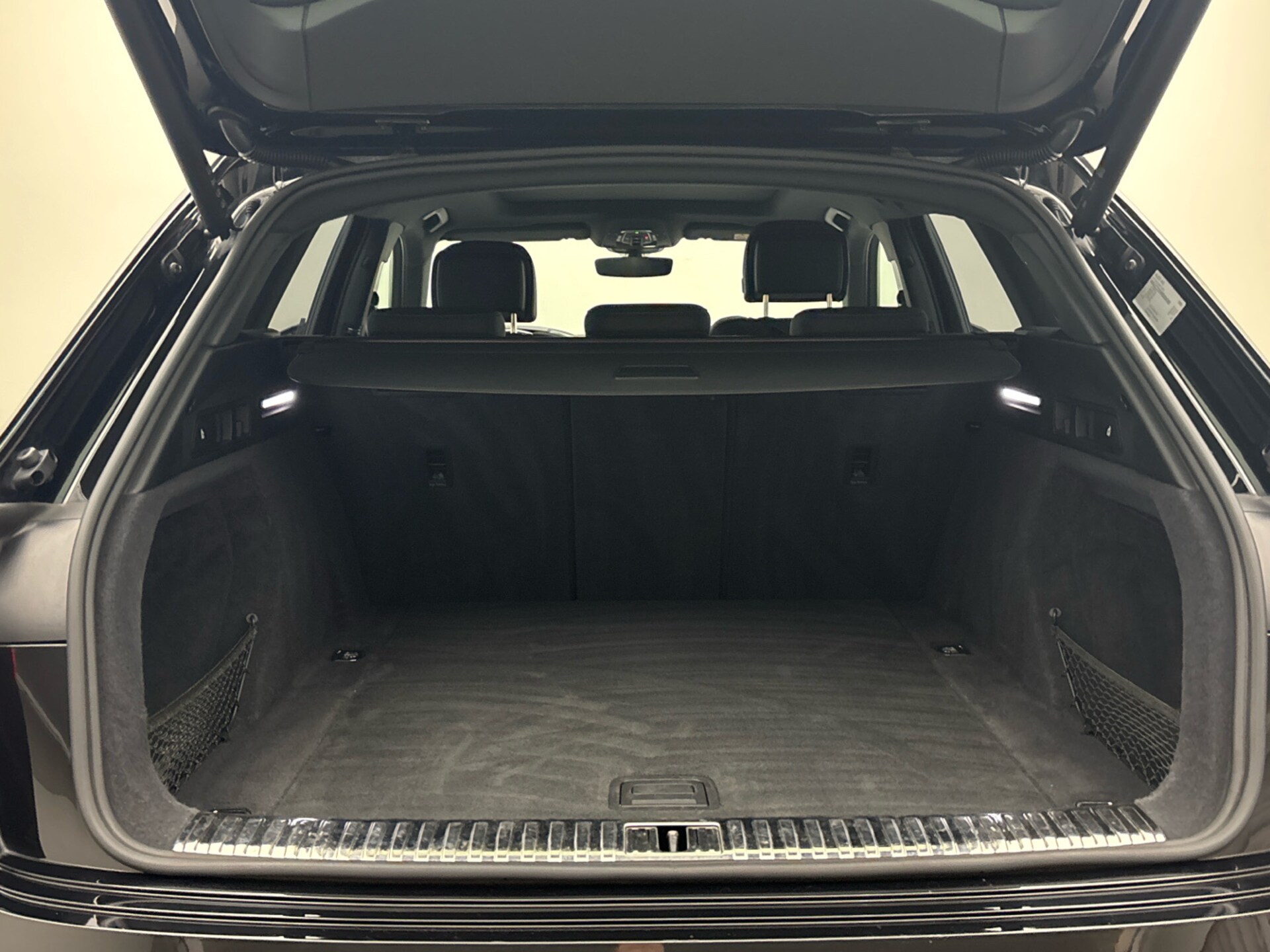 Audi Q8 e-tron S line