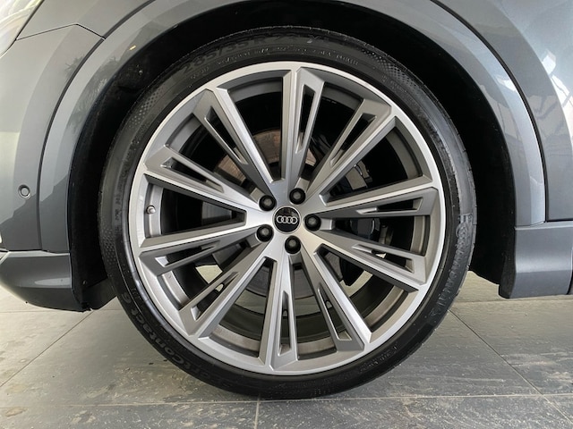 Image about Audi SQ8 TDI quattro tiptronic