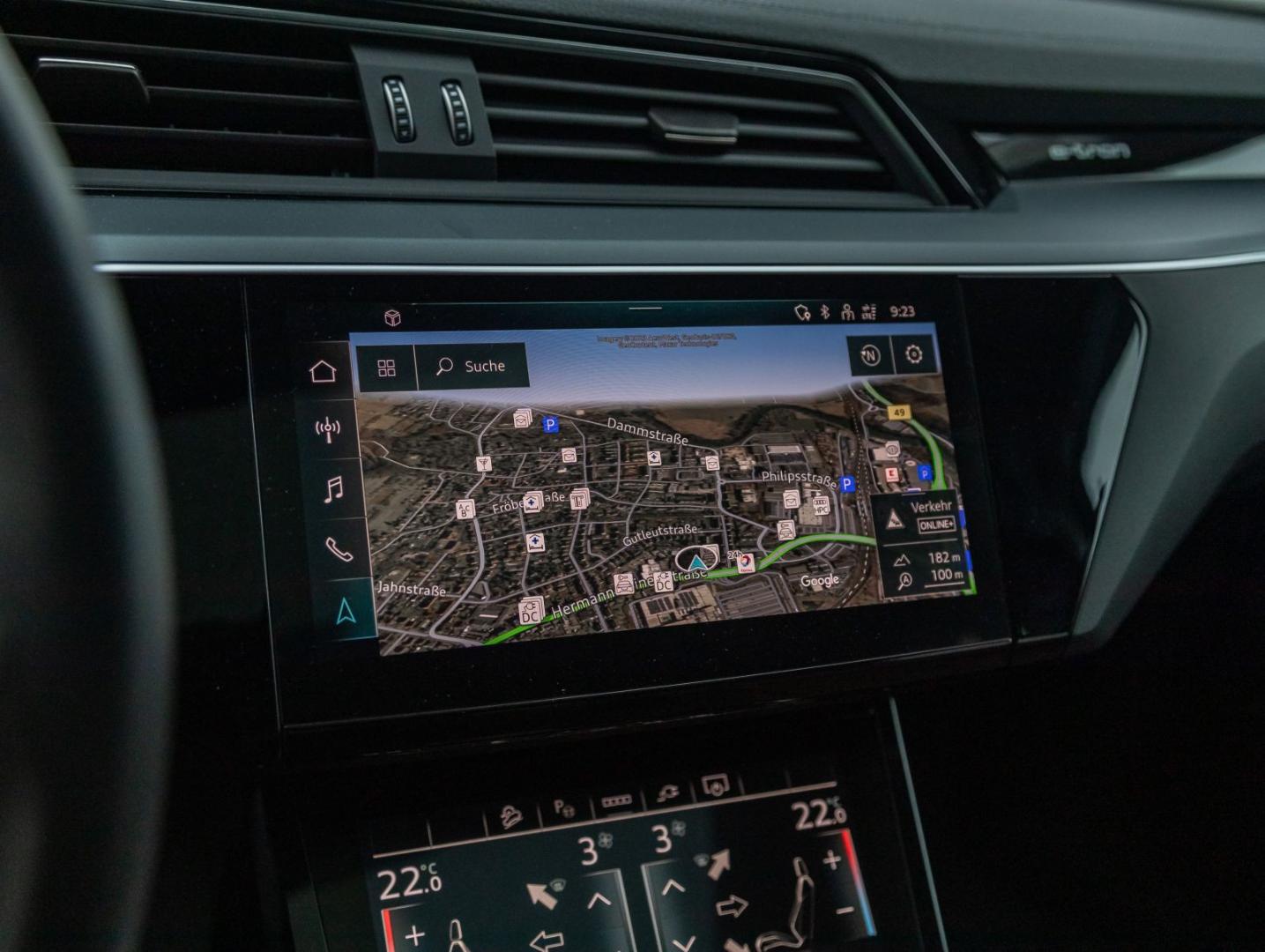 Image about Audi Q8 e-tron S line 50 e-tron quattro