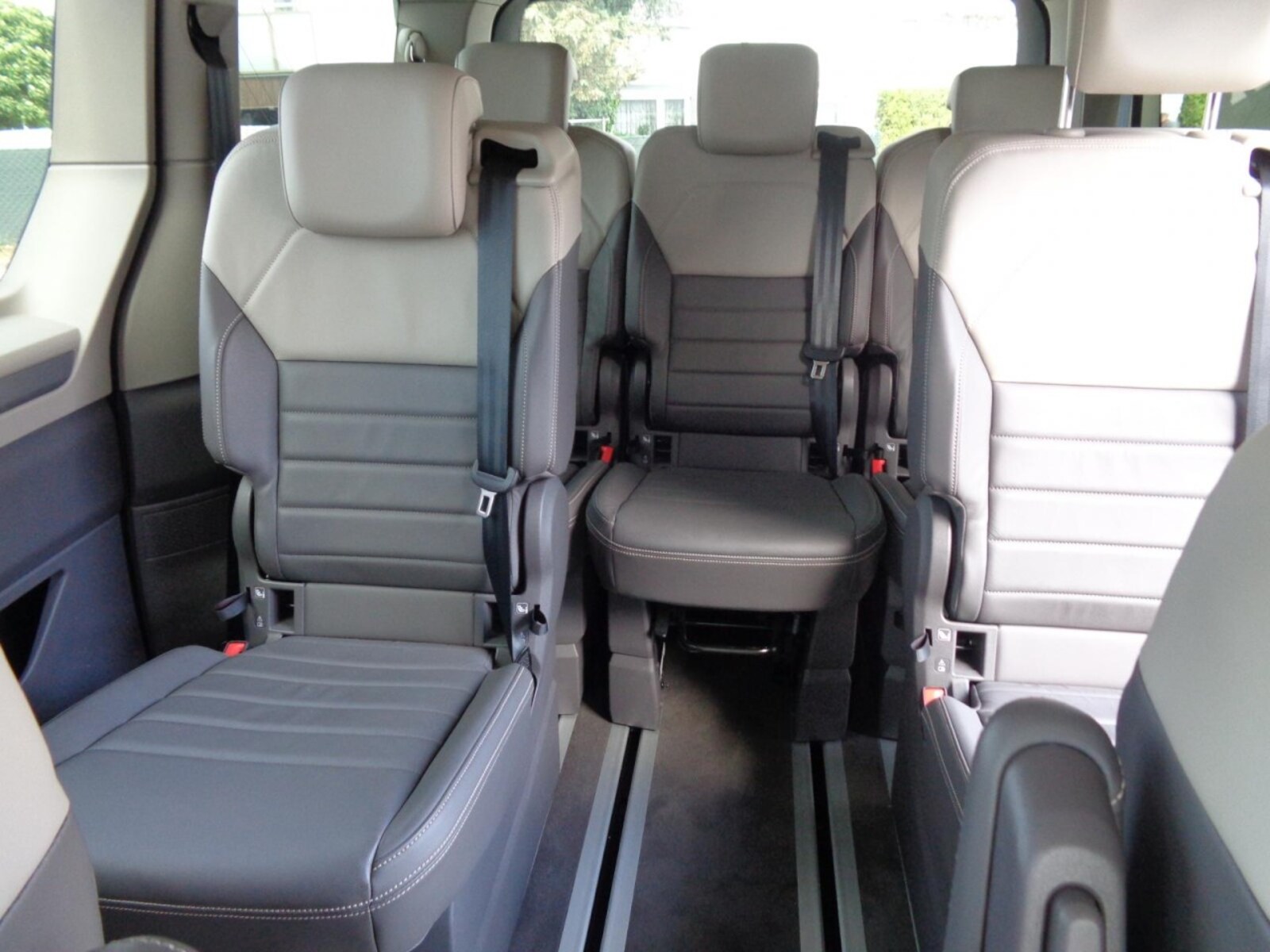 Volkswagen Multivan Langversion – Bild 12
