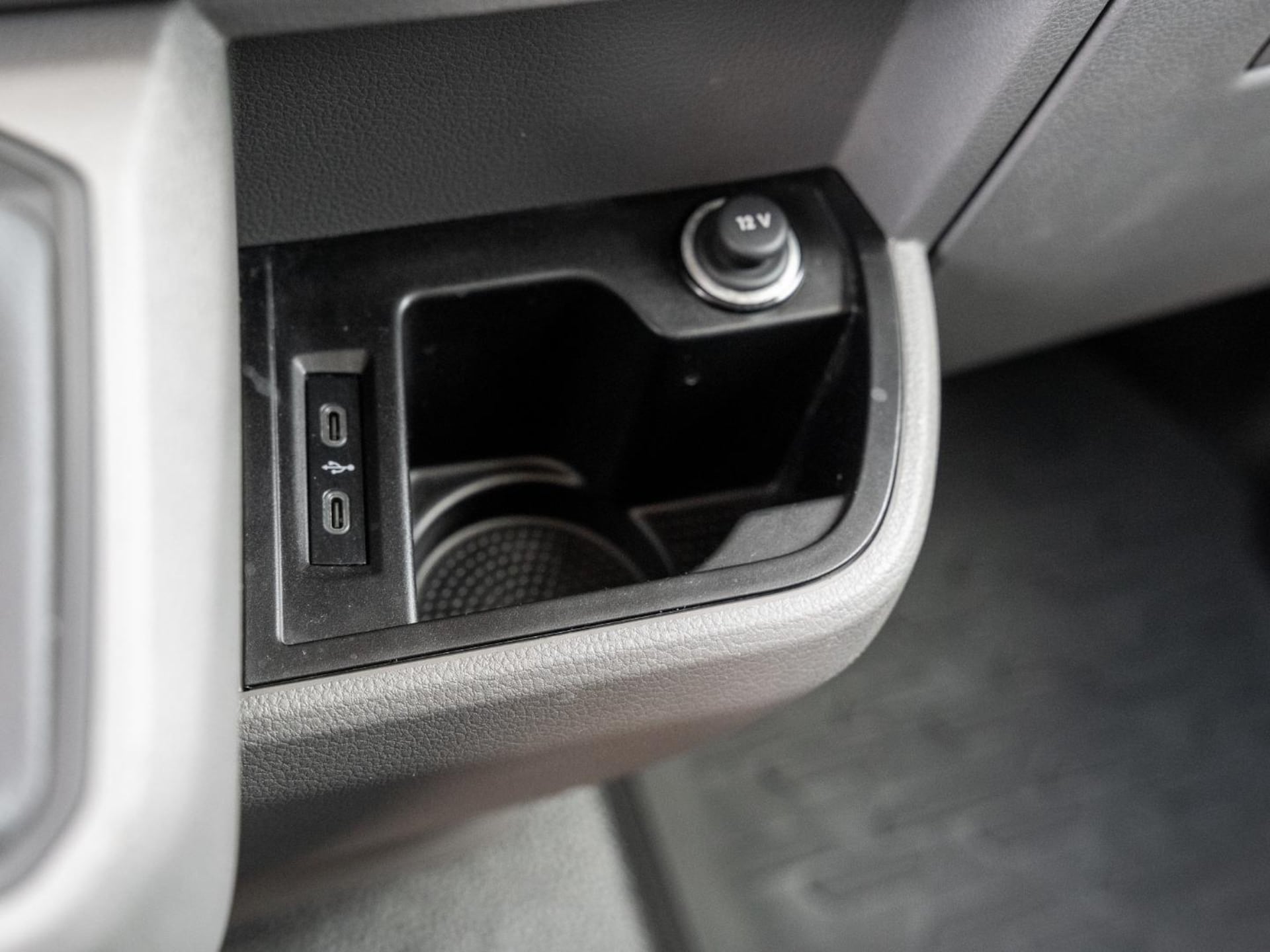 Volkswagen T6.1 Transporter Kasten kurzer Radstand
