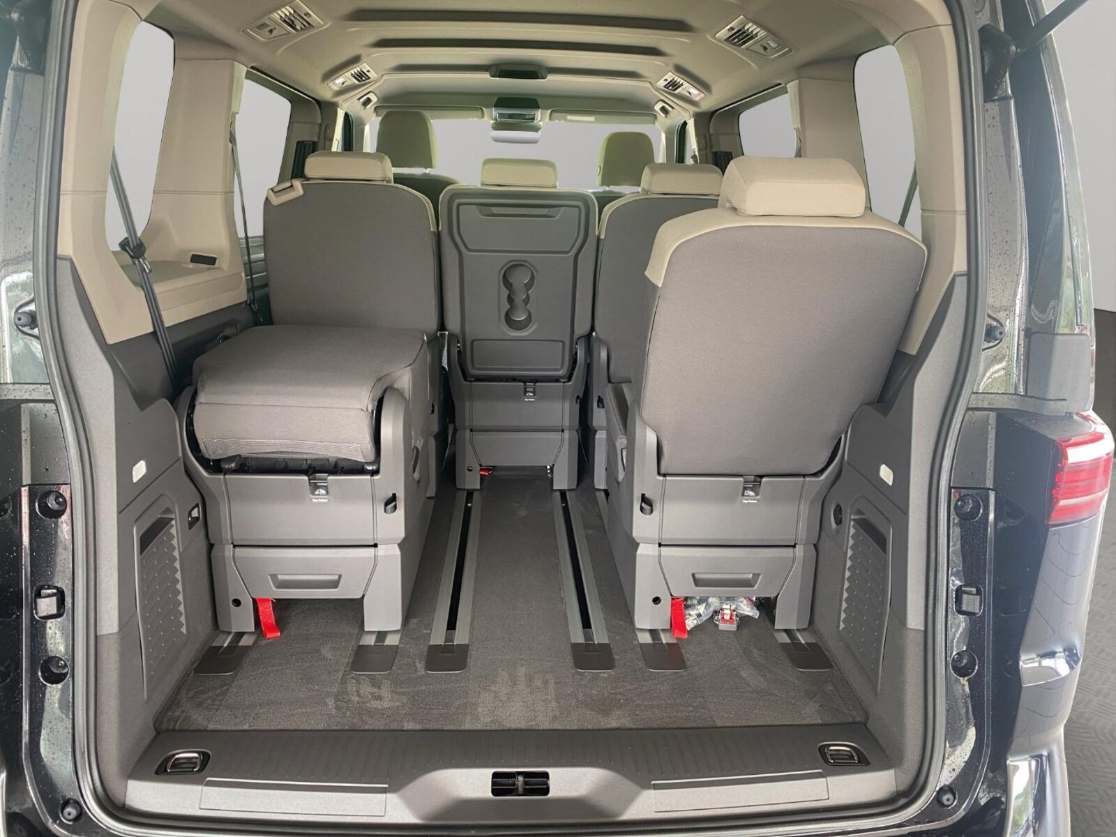 Volkswagen Multivan – Bild 8