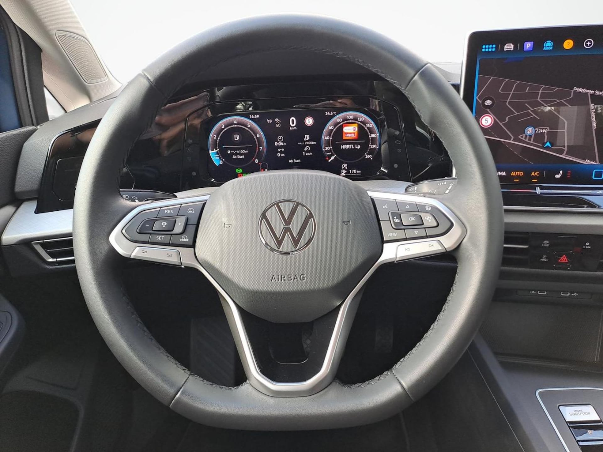 Volkswagen Golf Life