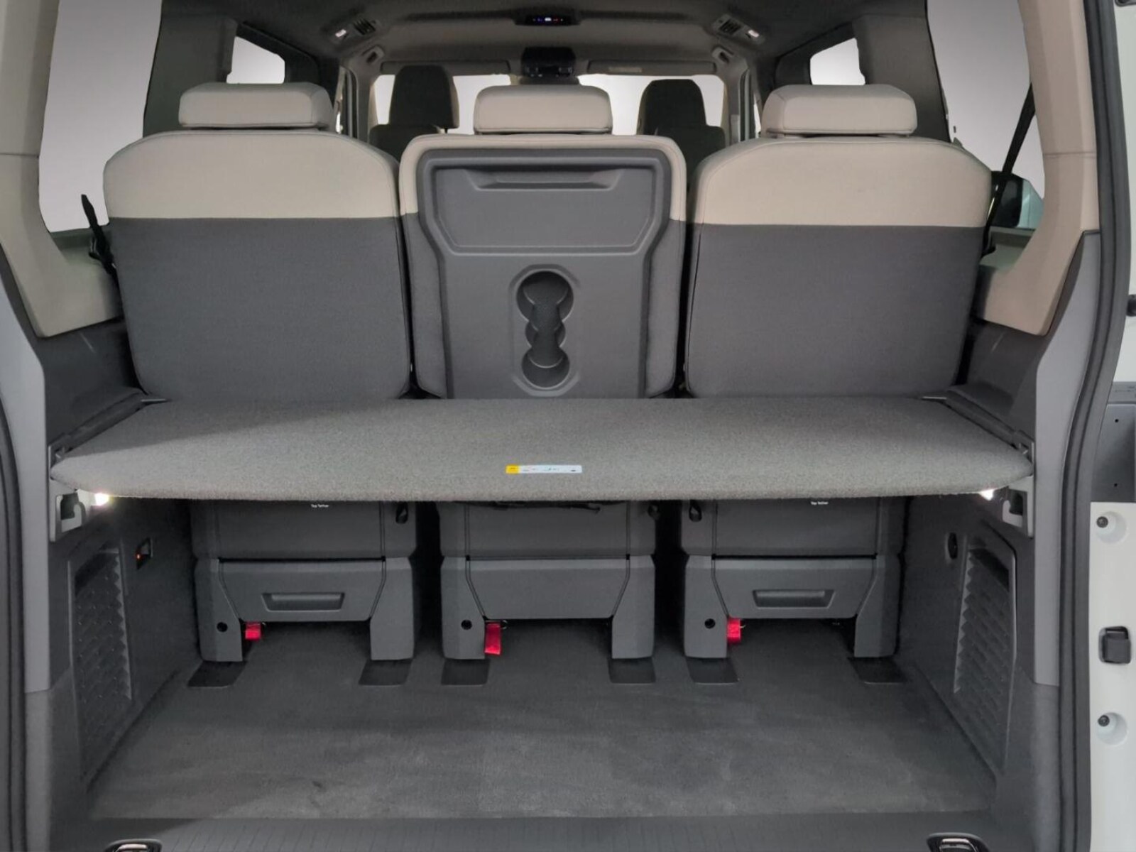 Volkswagen Multivan Langversion – Bild 14