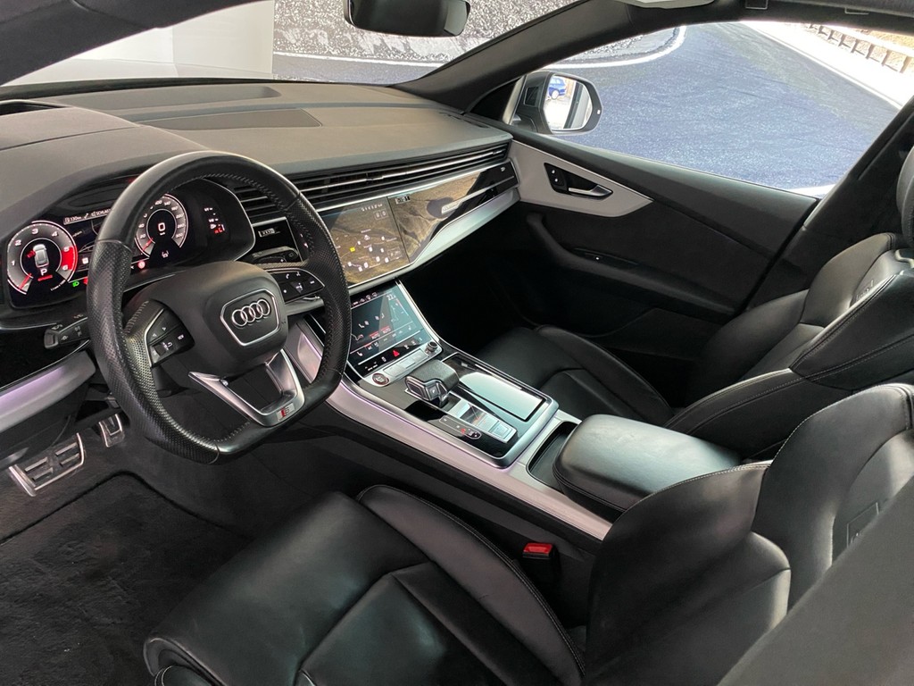 Image about Audi SQ8 TDI quattro tiptronic