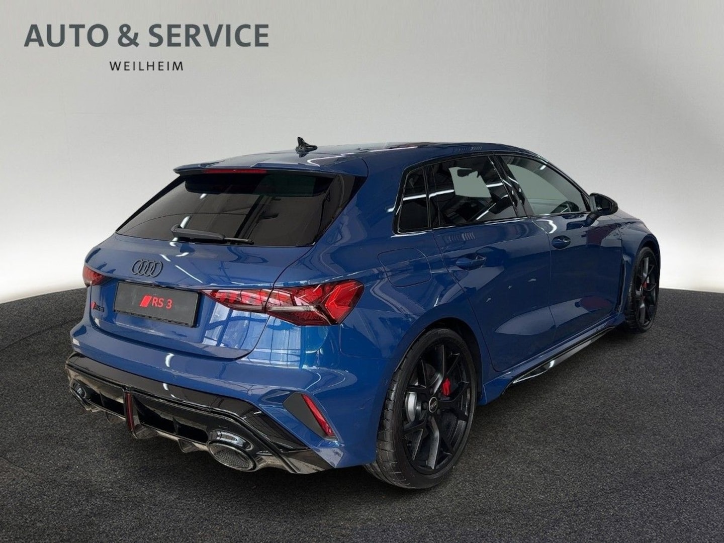 Bild über Audi RS 3 Sportback TFSI quattro 294 kW S tronic - für weitere Informationen kontaktieren Sie den Audi Partner