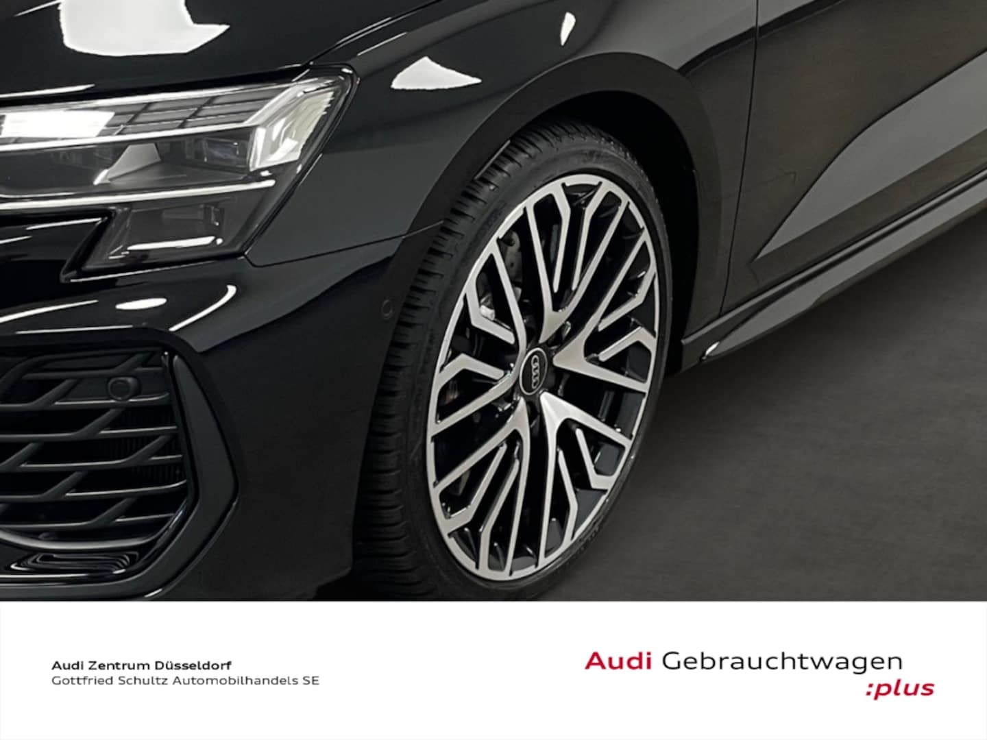 Bild über Audi S3 Sportback TFSI quattro S tronic - für weitere Informationen kontaktieren Sie den Audi Partner